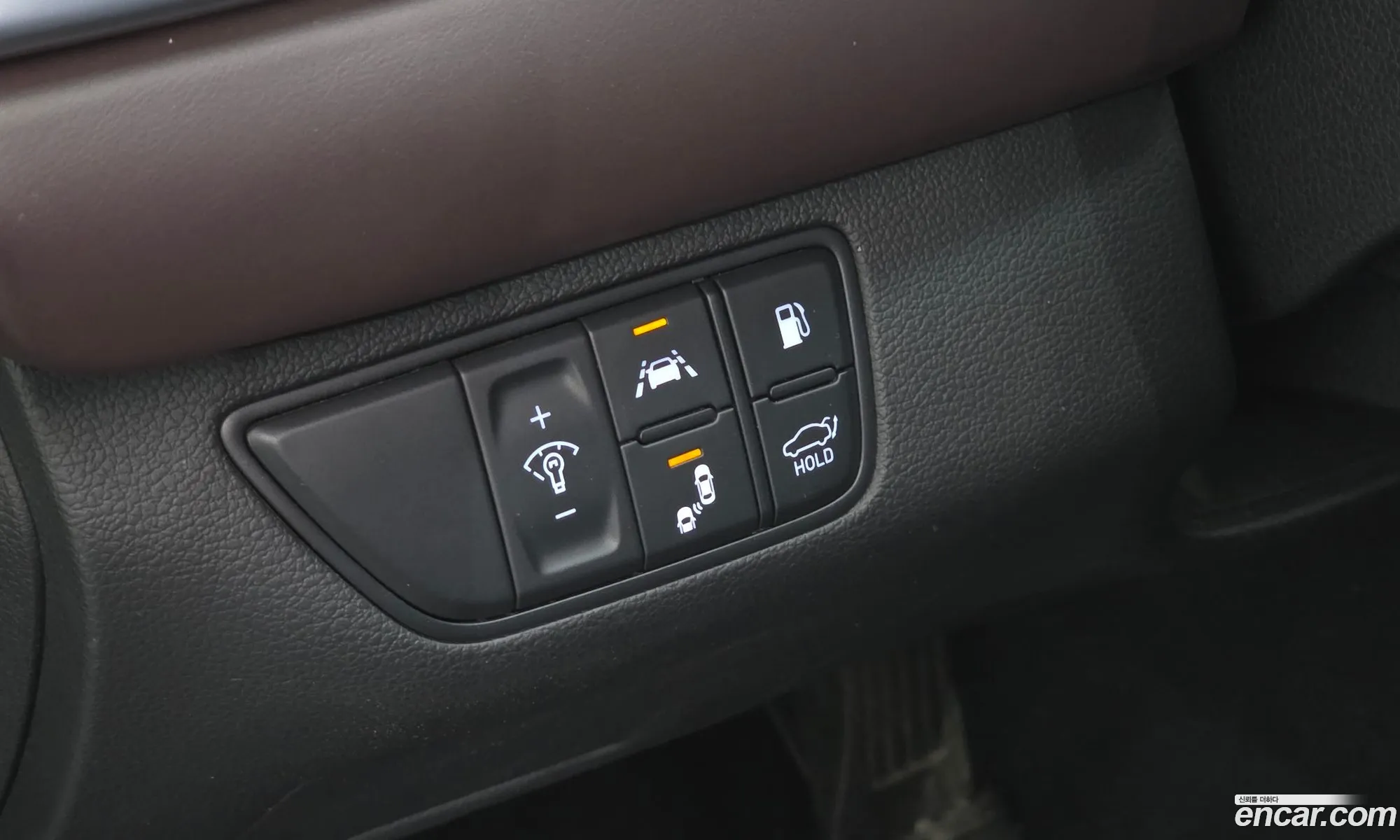 Genesis G70 2019 — 33