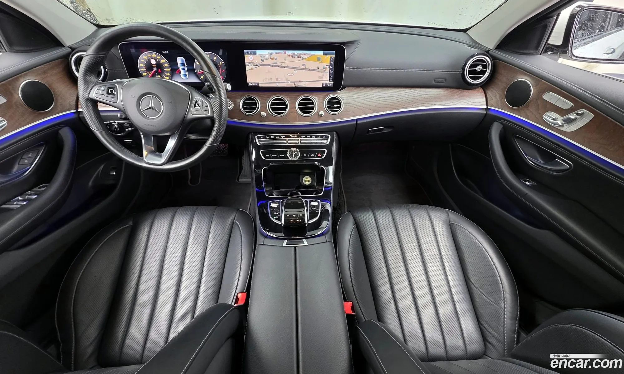 Mercedes-Benz E-Class W213 2016 WDDZF4JB9HA057385 — 9