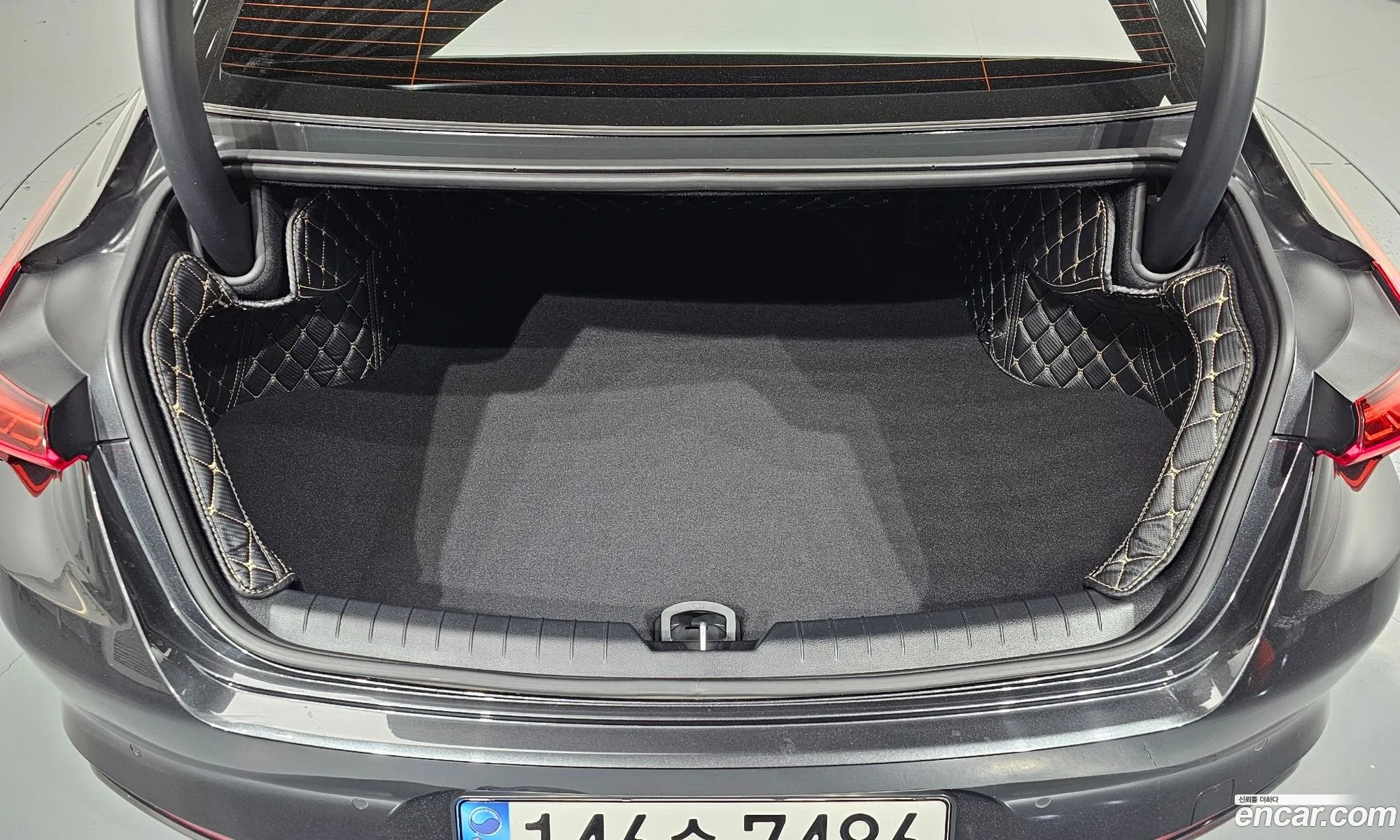 Kia K8 2021 — 18