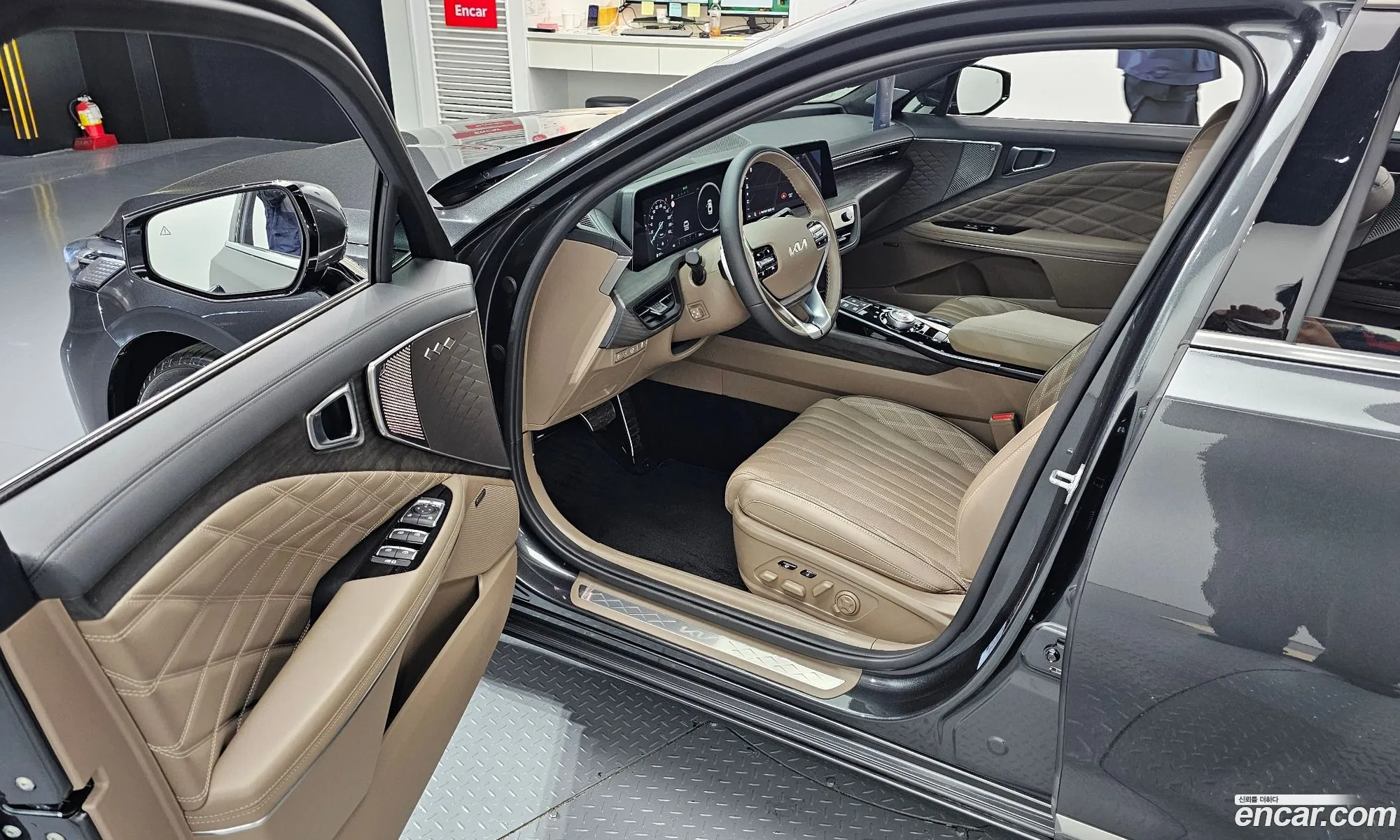 Kia K8 2021 — 13
