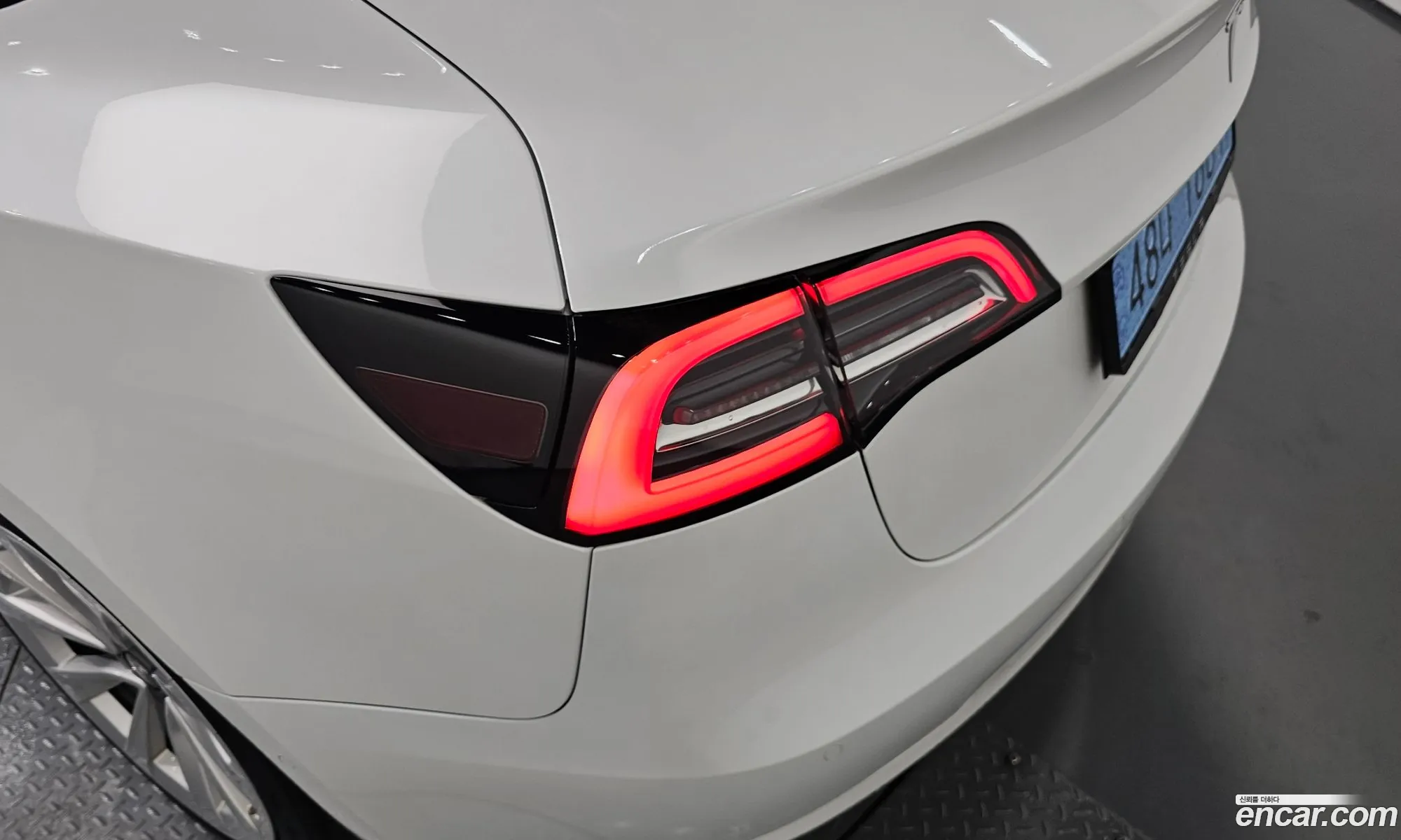 Tesla Model 3 2022 — 11