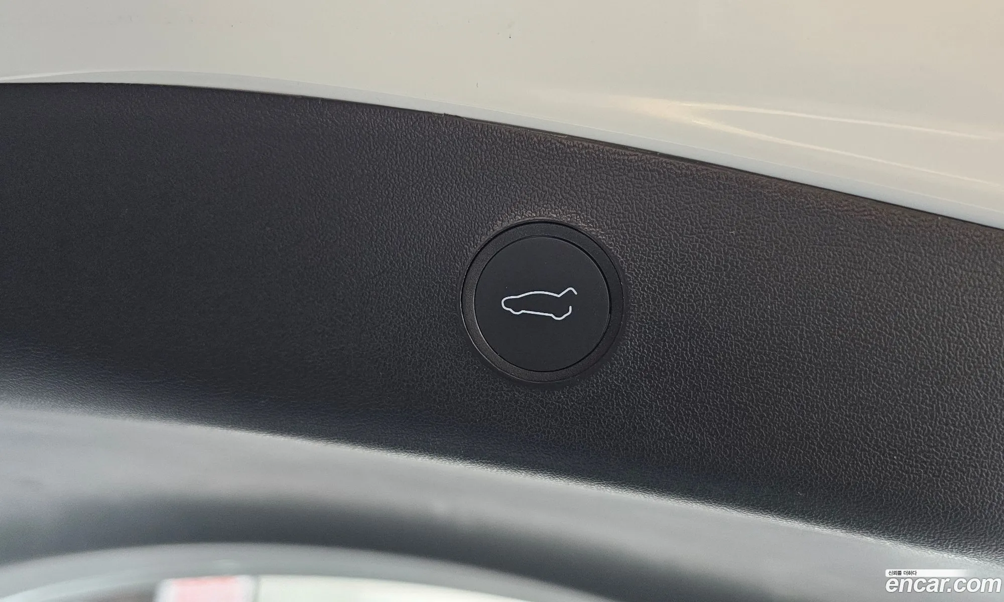 Tesla Model 3 2022 — 12