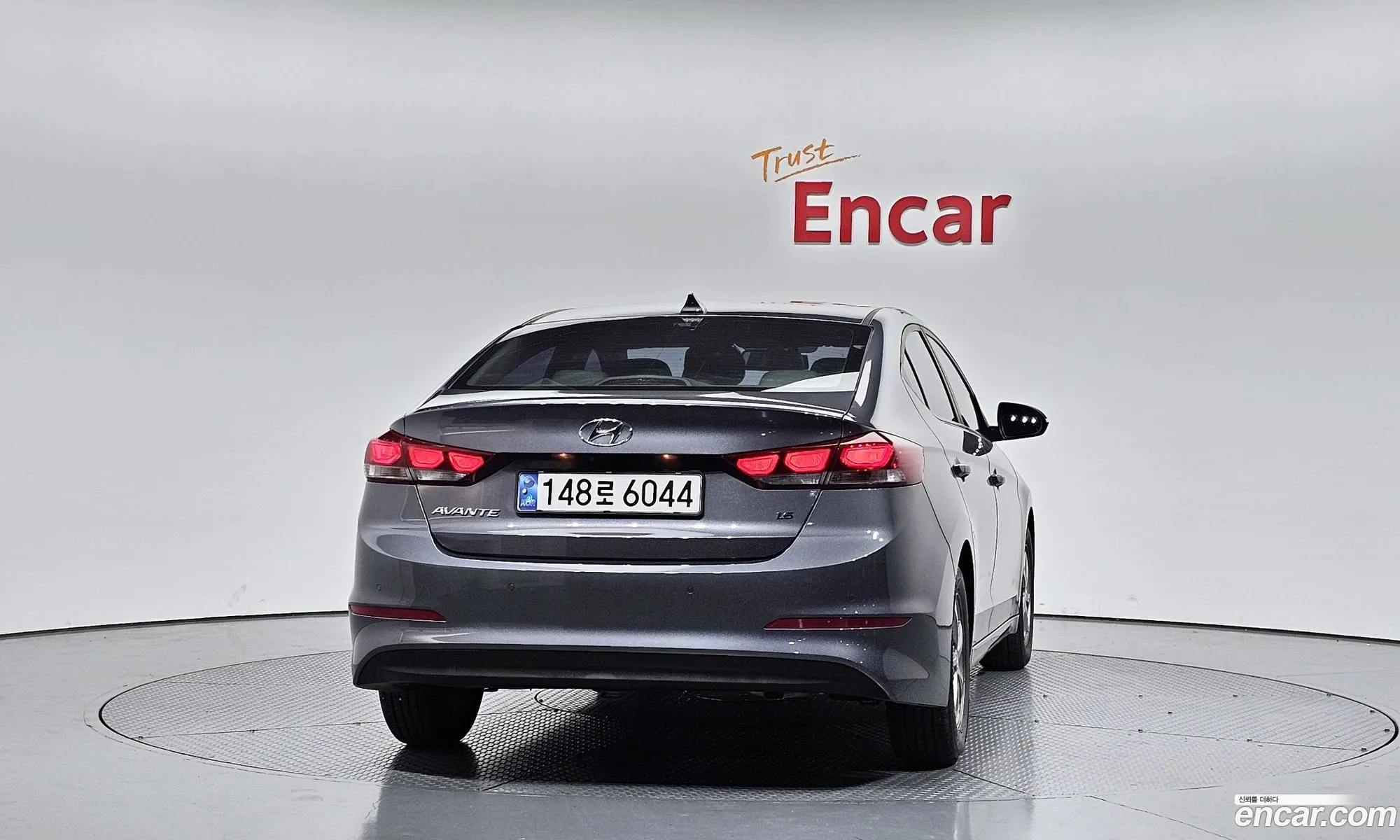 Hyundai Elantra AD 2018 — 4