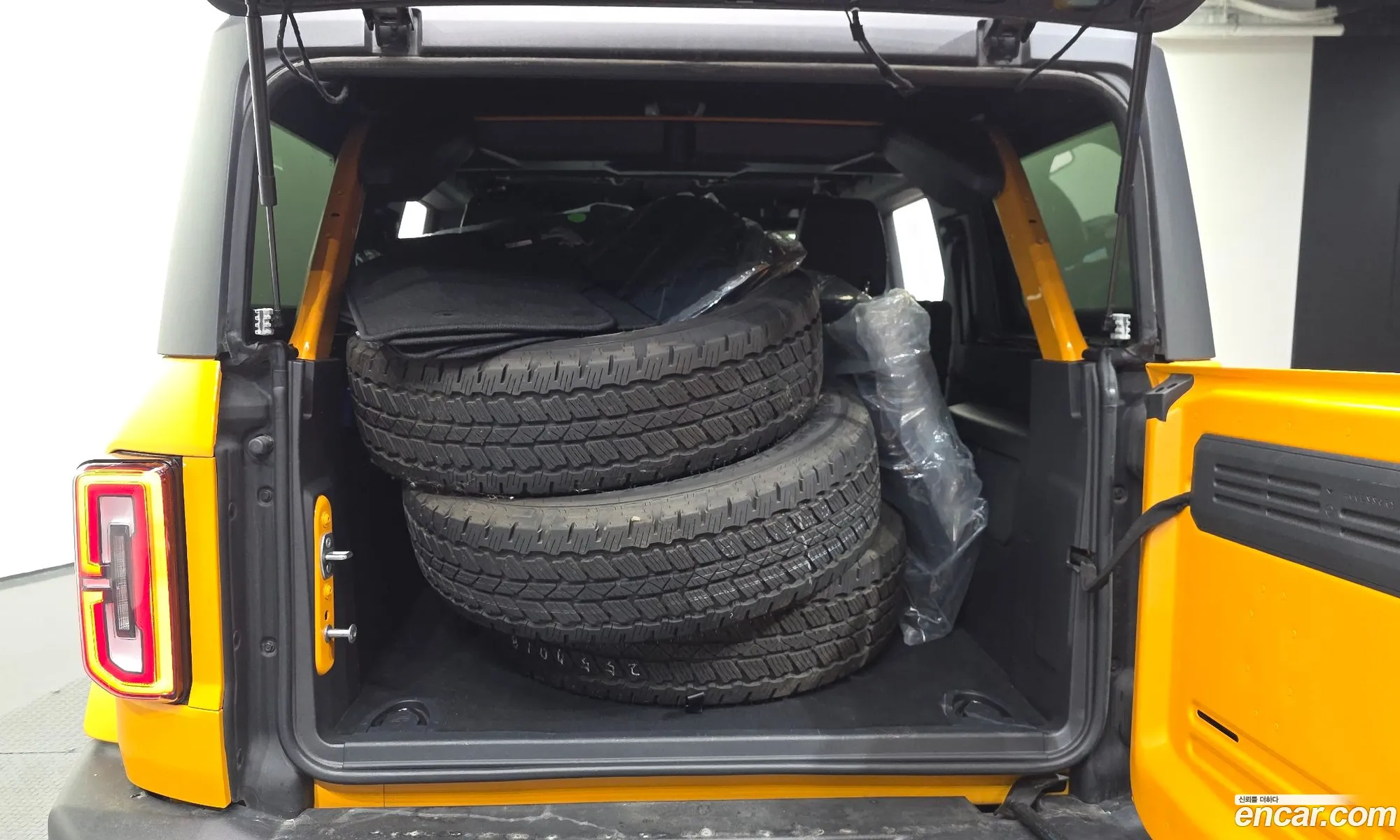 Ford Bronco 6th Gen 2022 1FMEE5DP2NLA94394 — 19