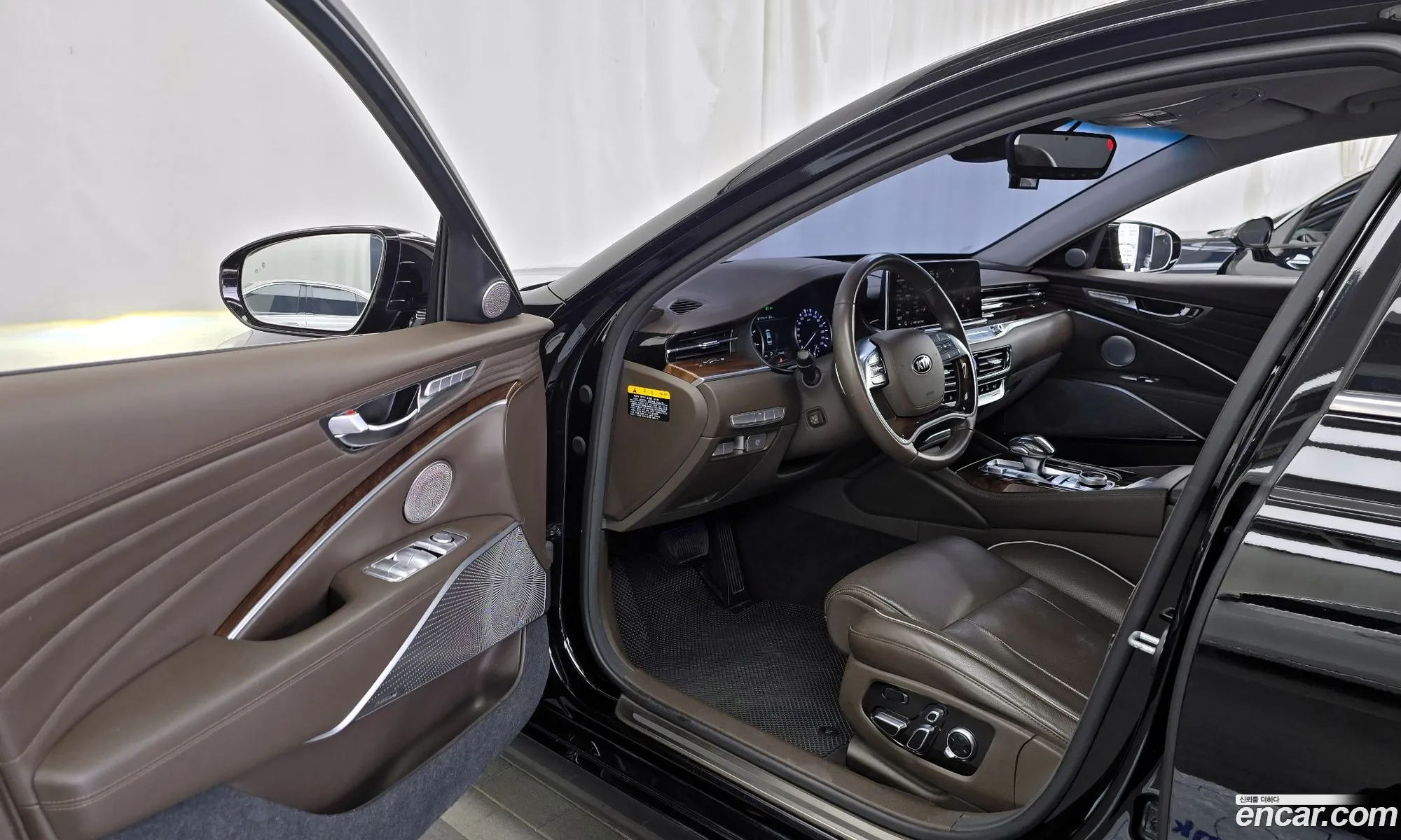 Kia The K9 2018 — 19