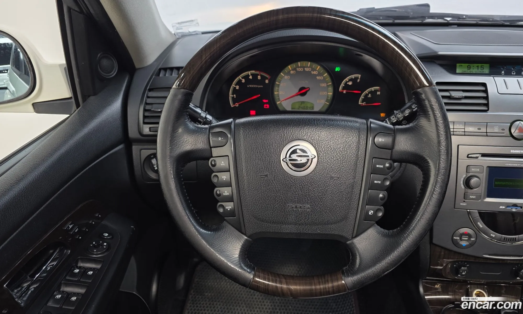 KG Mobility (SsangYong) Super Rexton