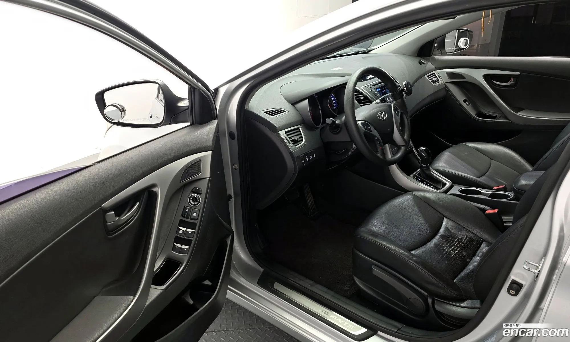 Hyundai Elantra 2015 — 14
