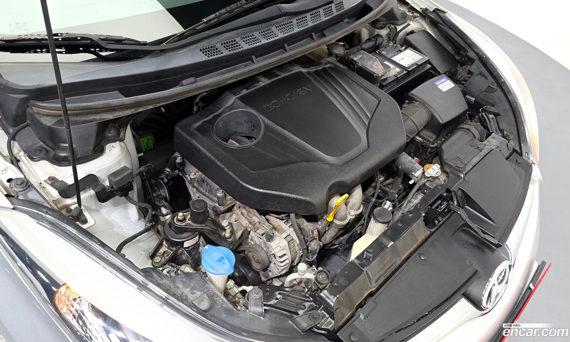 Hyundai Elantra 2015 — 19