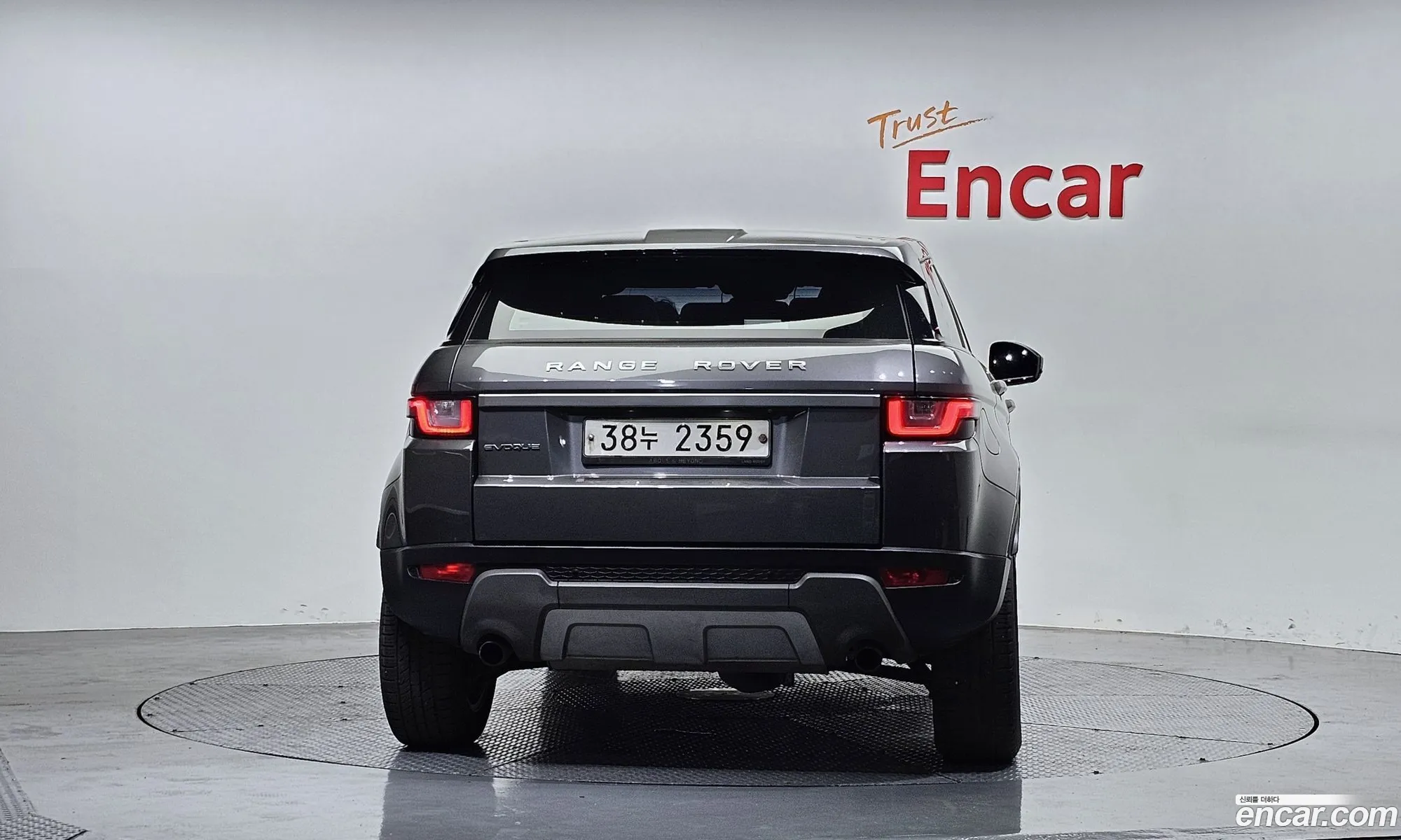 Land Rover Range Rover Evoque 2018 SALVA2BN8KH324947 — 24