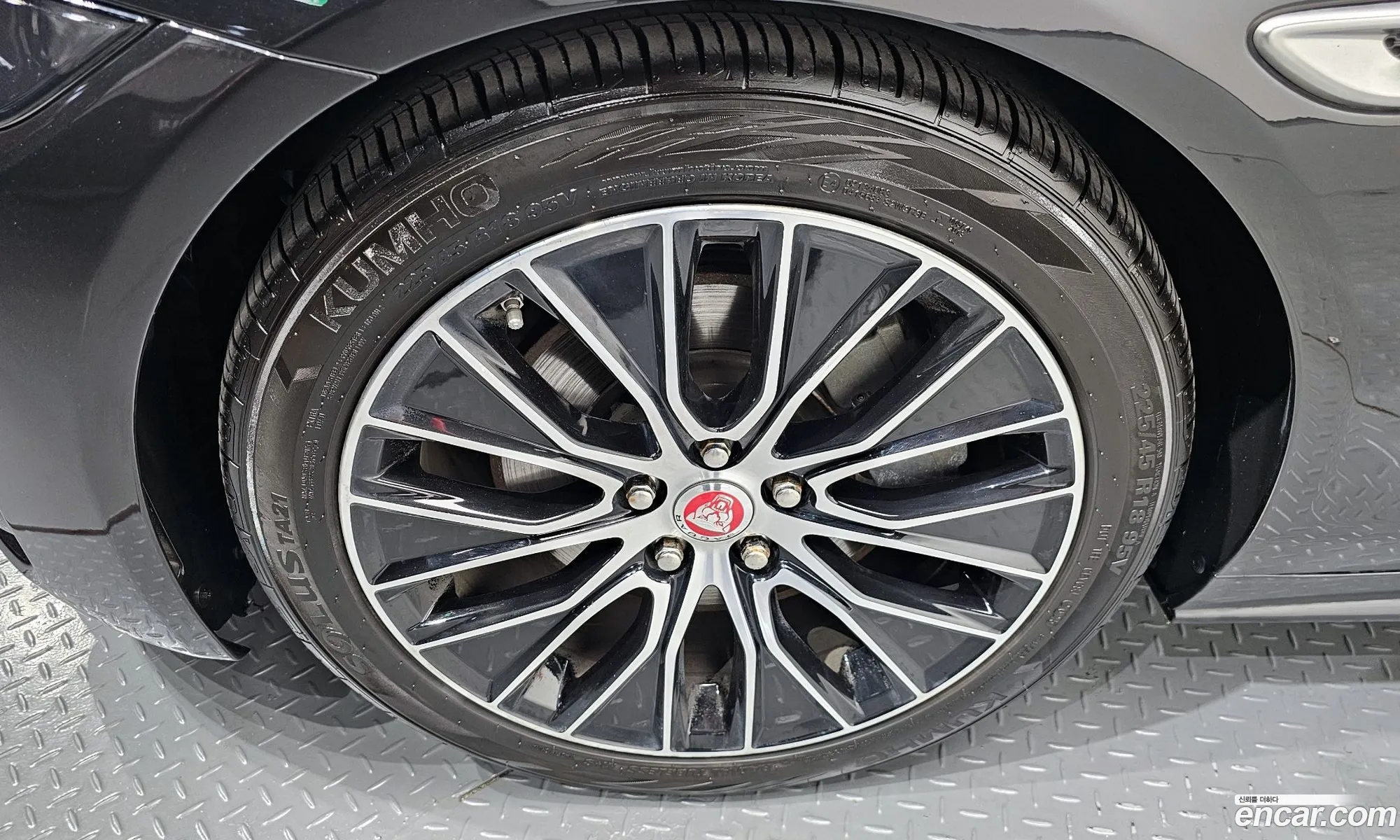 Jaguar XE 2020 SAJAB4BN9LCP66070 — 25
