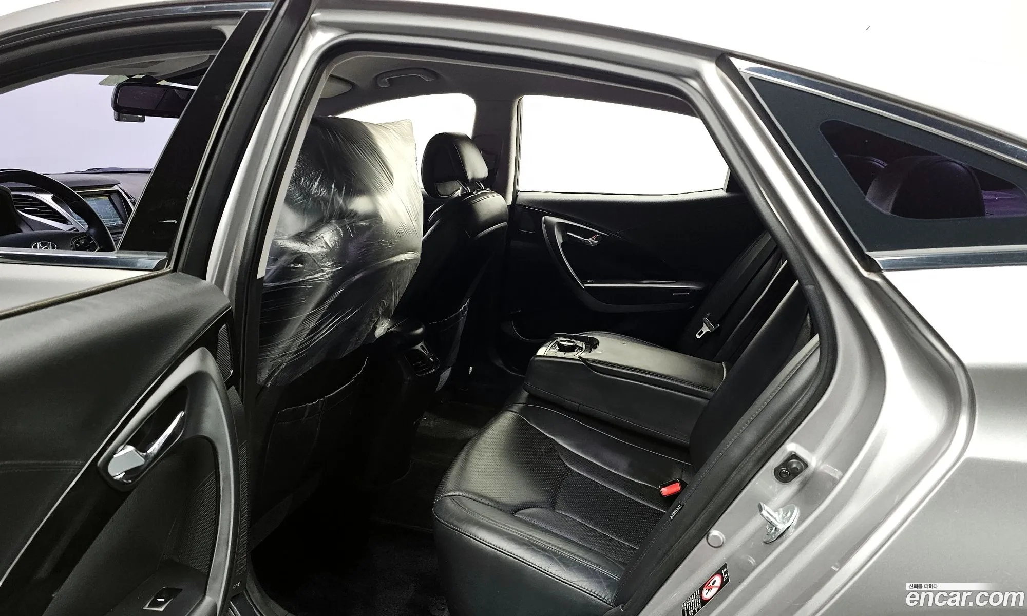 Hyundai Grandeur HG 2013 — 19