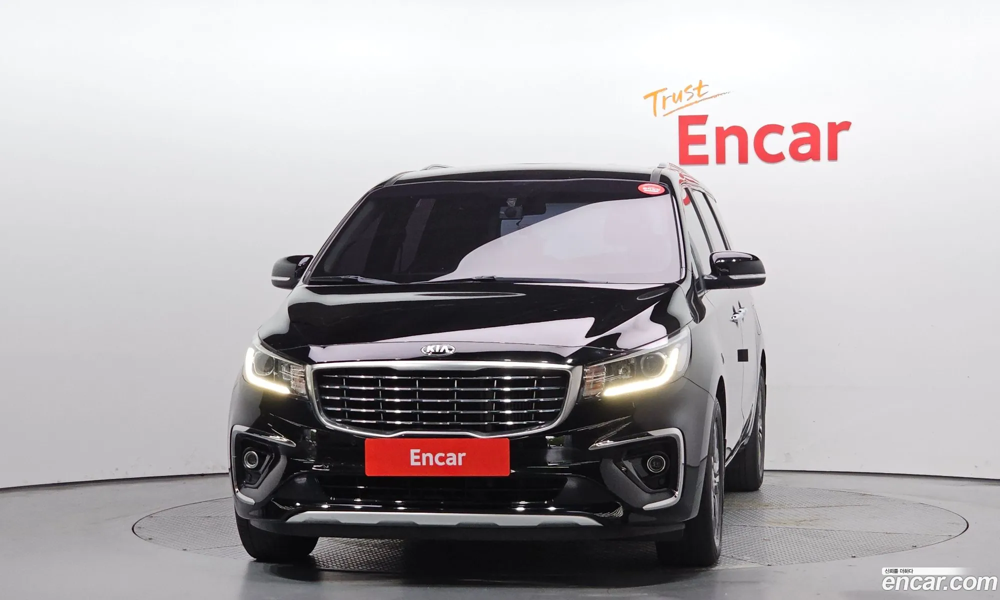 Kia Carnival 2019 — 24