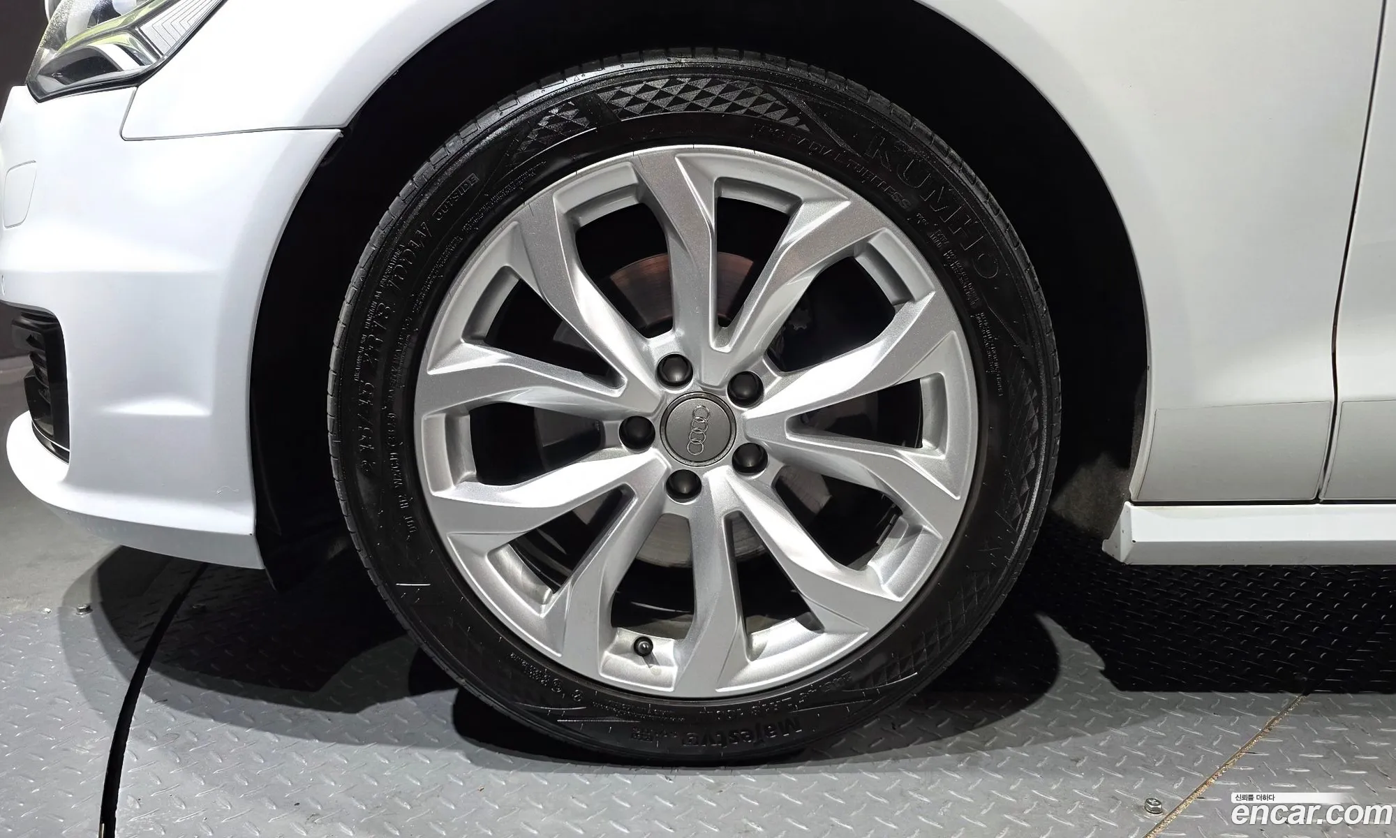 Audi A6 2015 WAUZZZ4GXGN012434 — 10