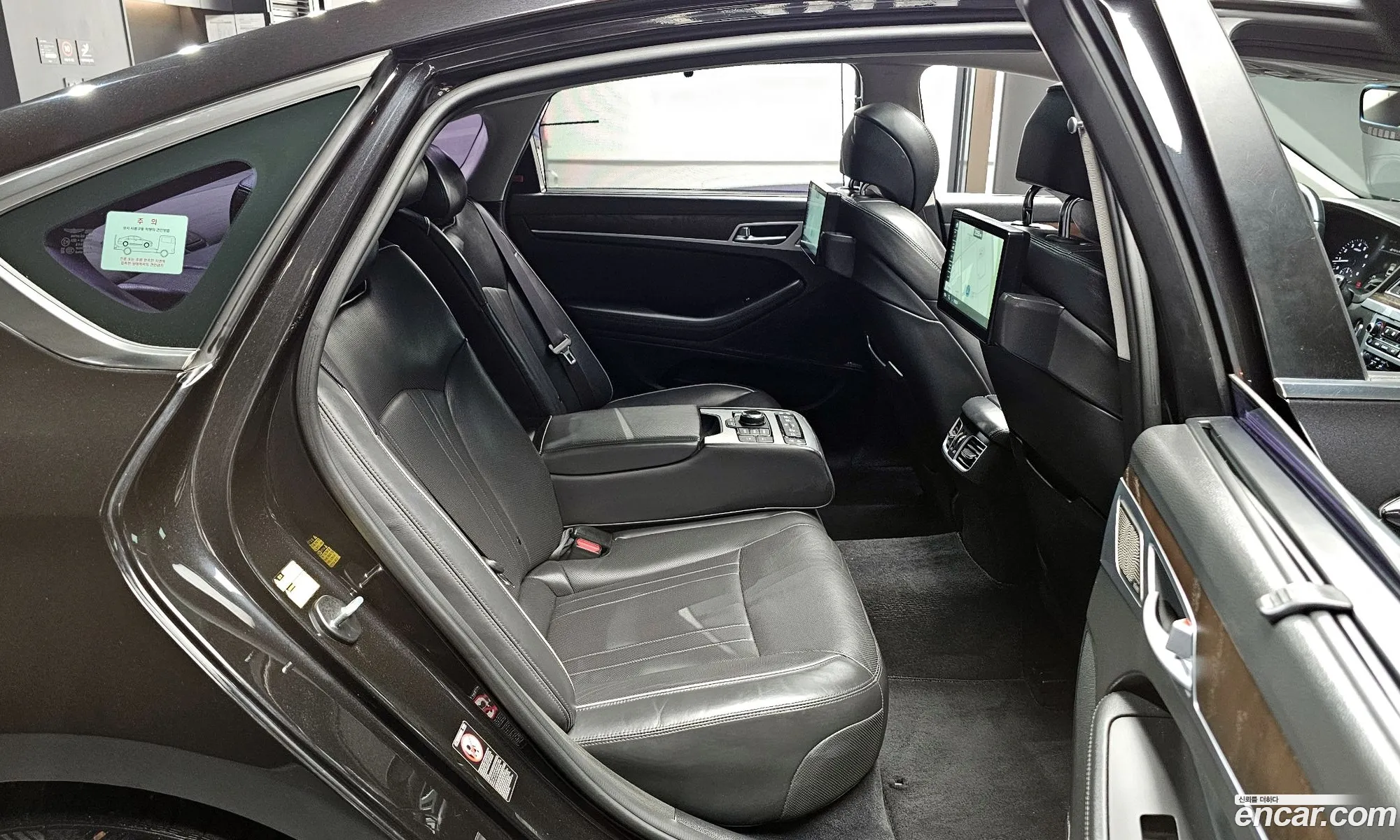 Genesis G80 2018 — 14