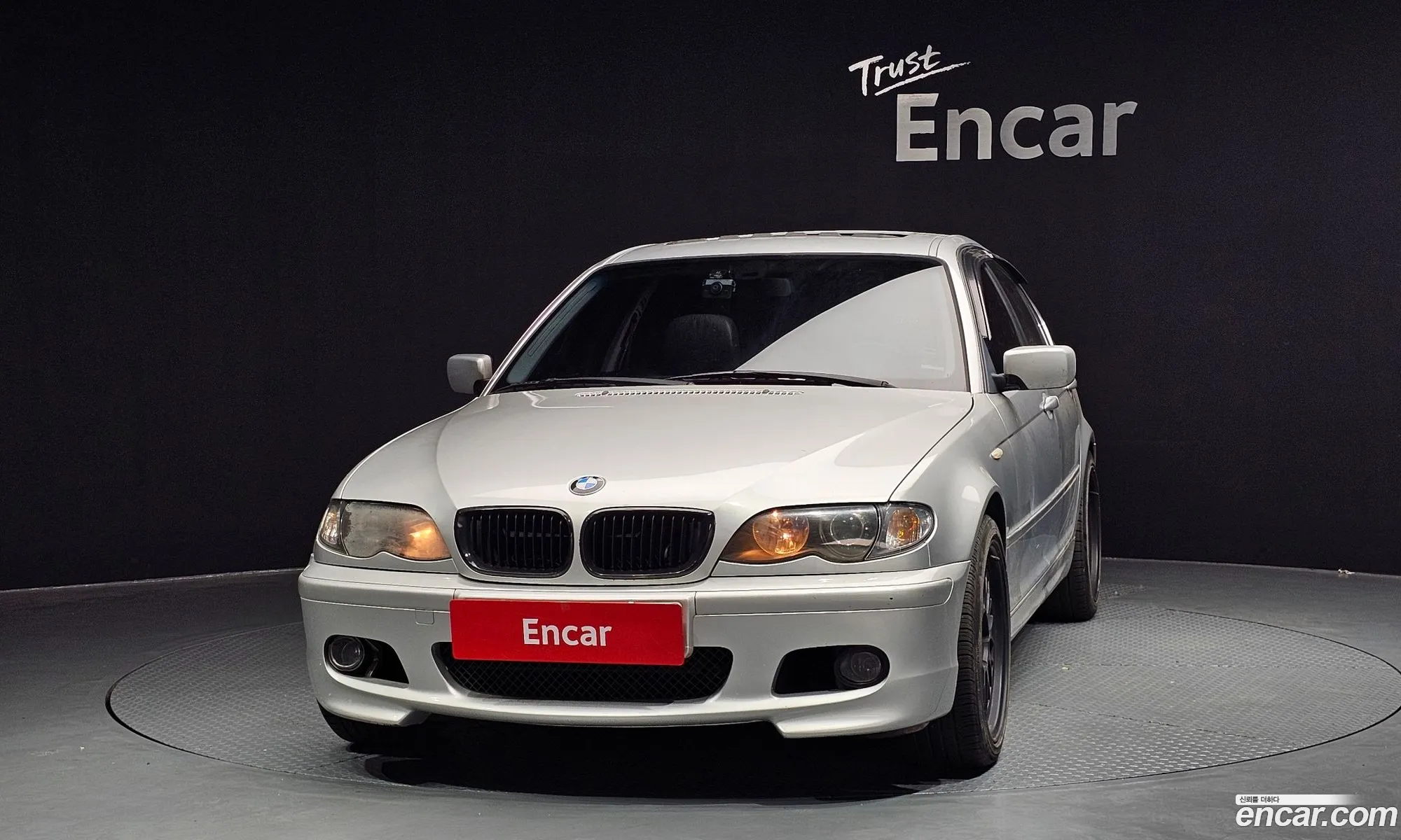 BMW 3 Series 2002 WBAEV11053KK73775 — 2