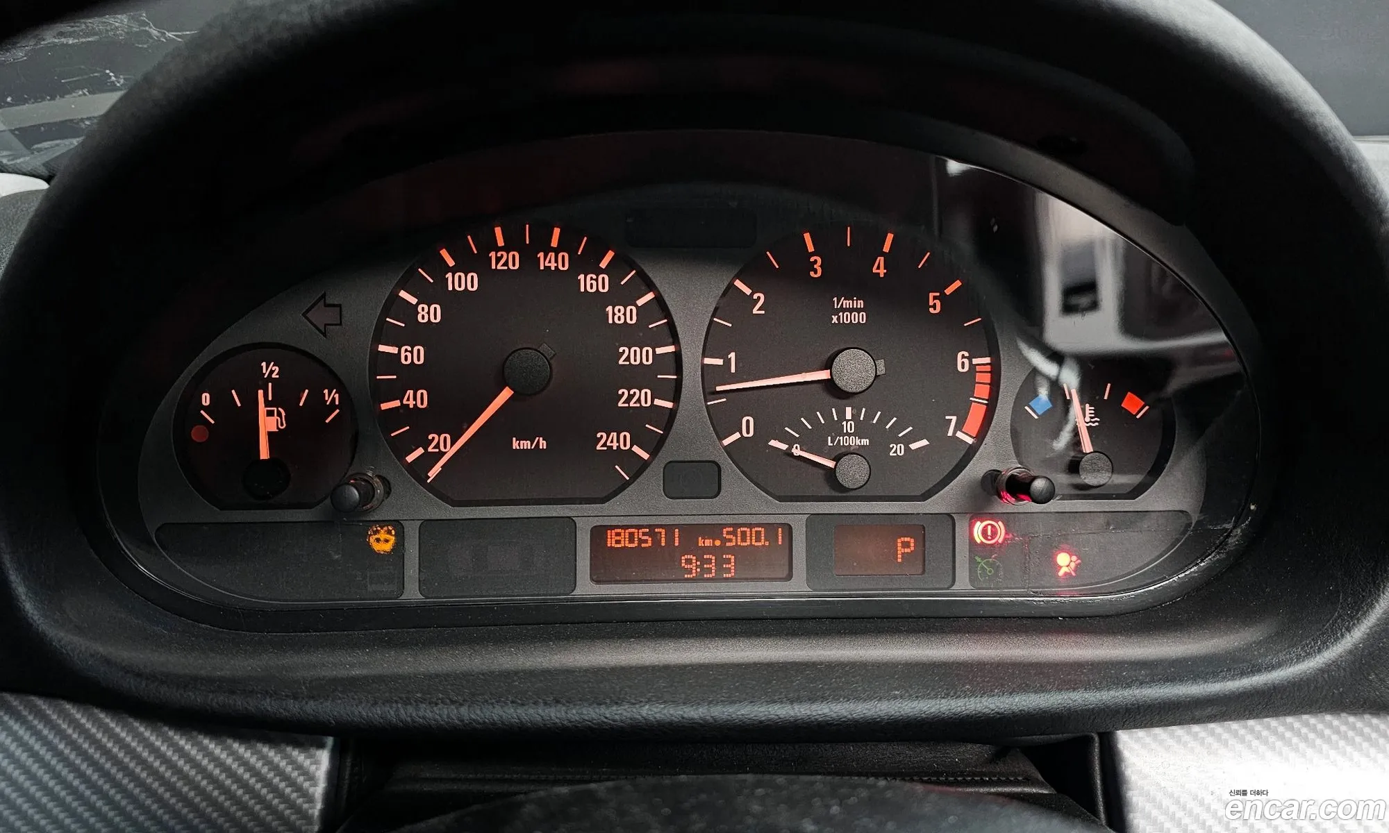 BMW 3 Series 2002 WBAEV11053KK73775 — 17