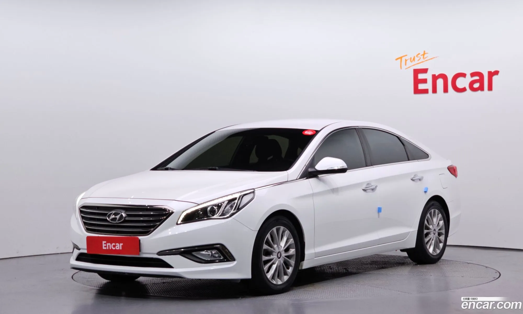 Hyundai LF Sonata 2017 — 18