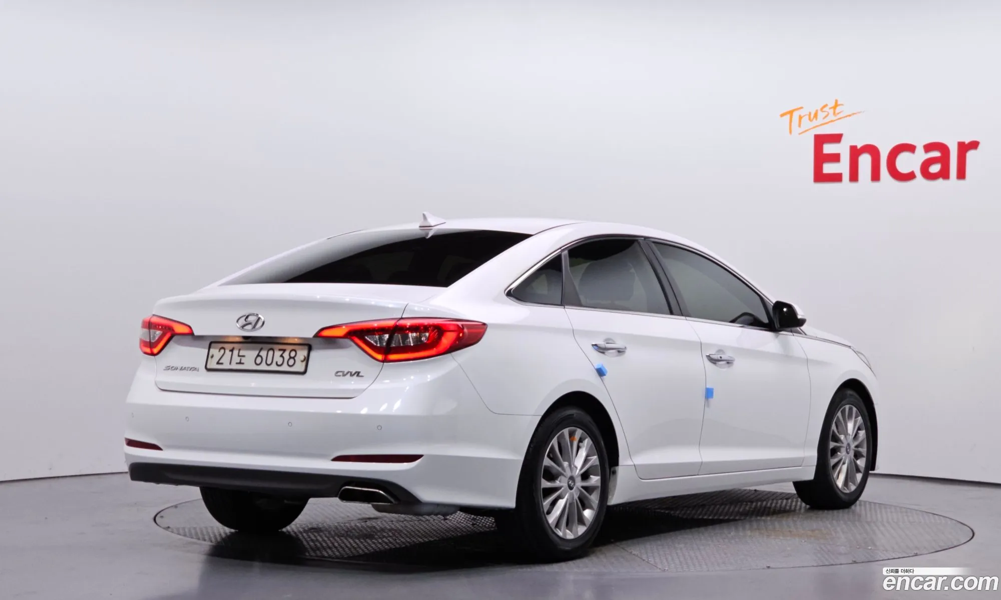 Hyundai LF Sonata 2017 — 19