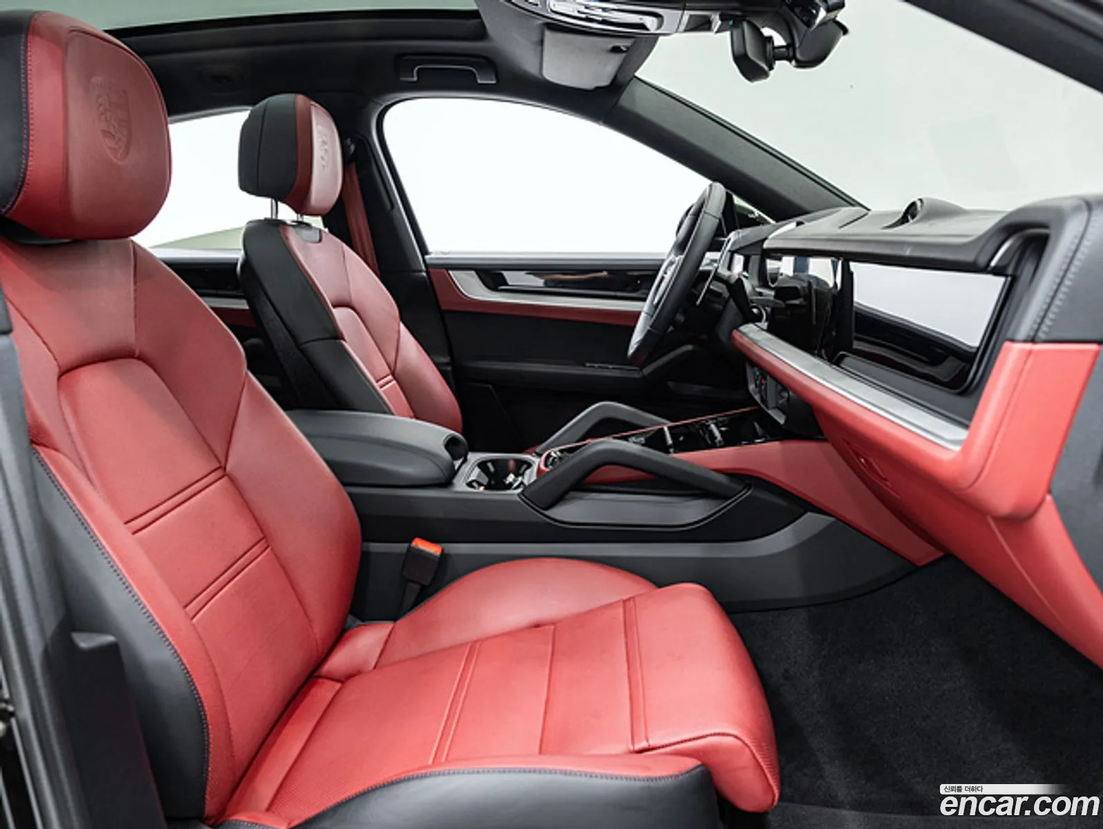 Porsche Cayenne 2025 — 5