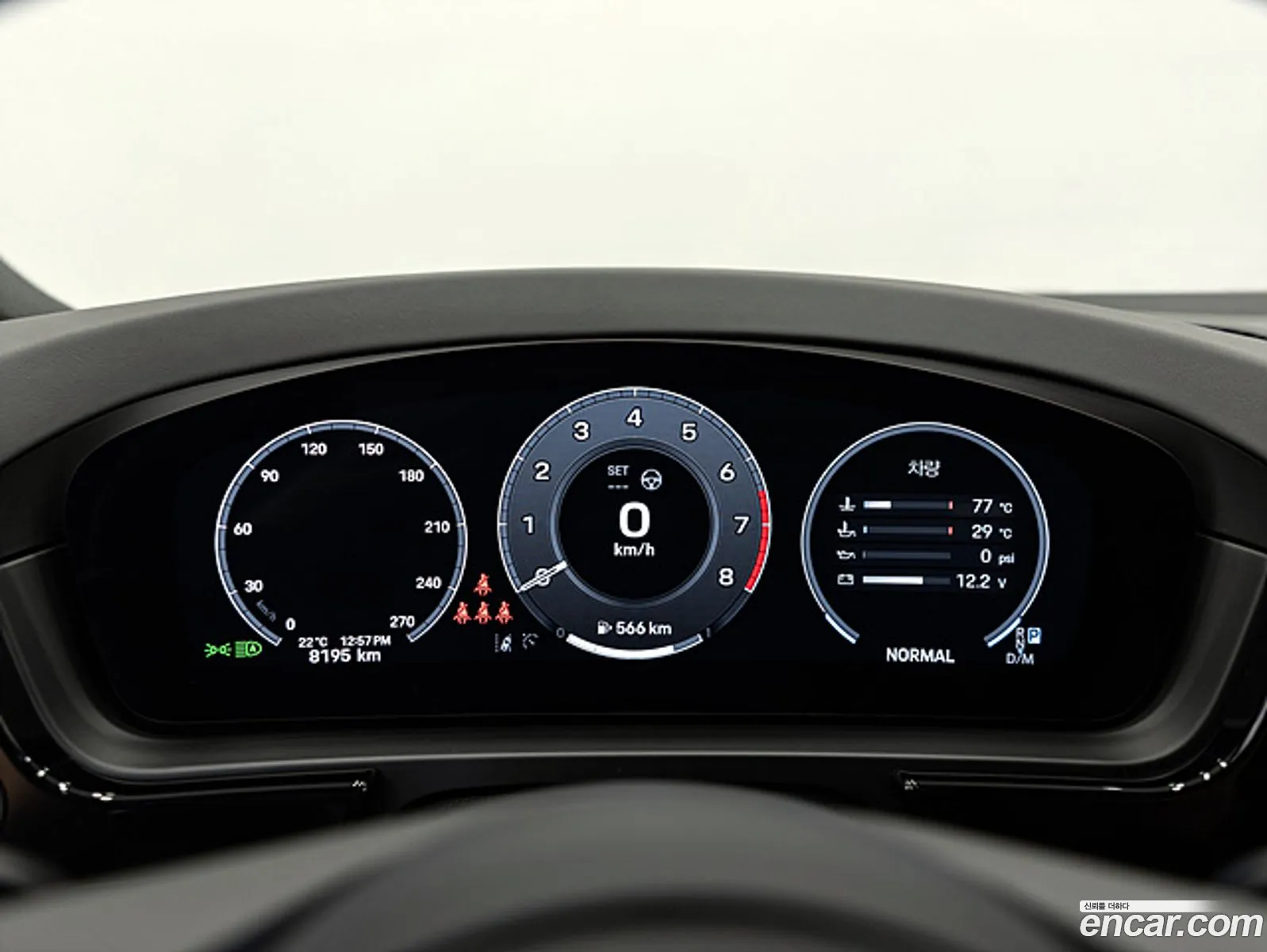 Porsche Cayenne 2025 — 17