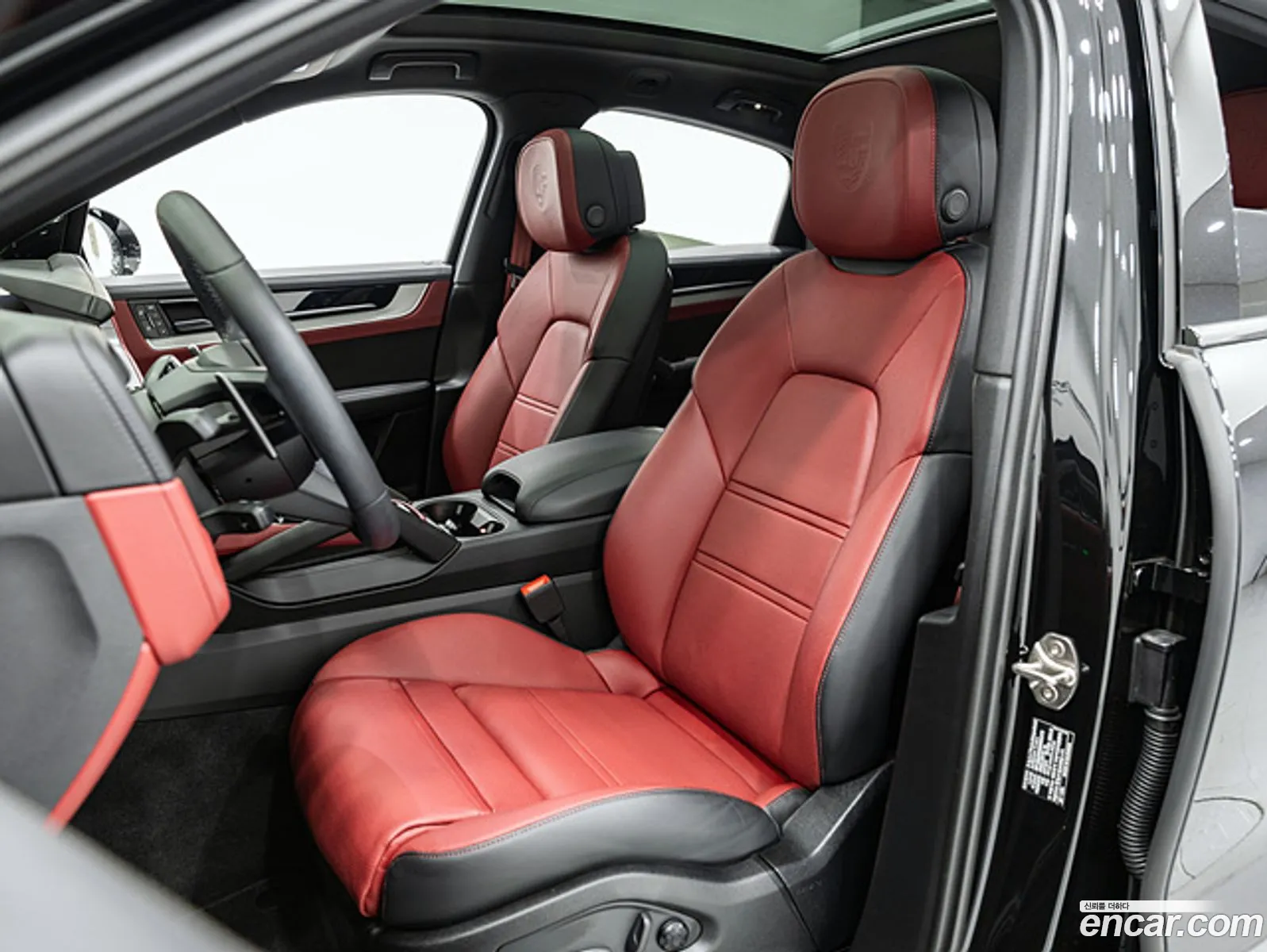 Porsche Cayenne 2025 — 13