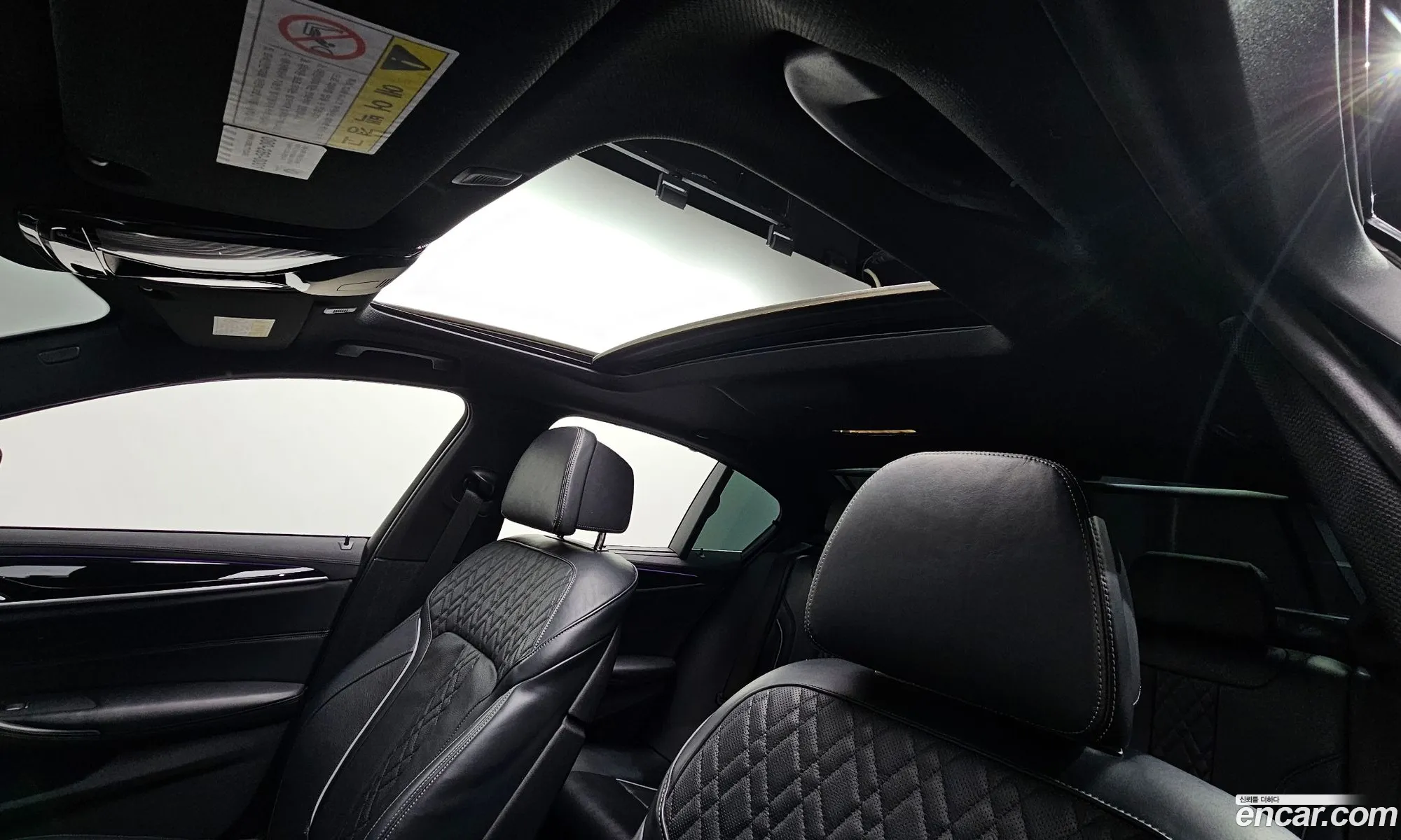 BMW 5 Series 2019 — 27