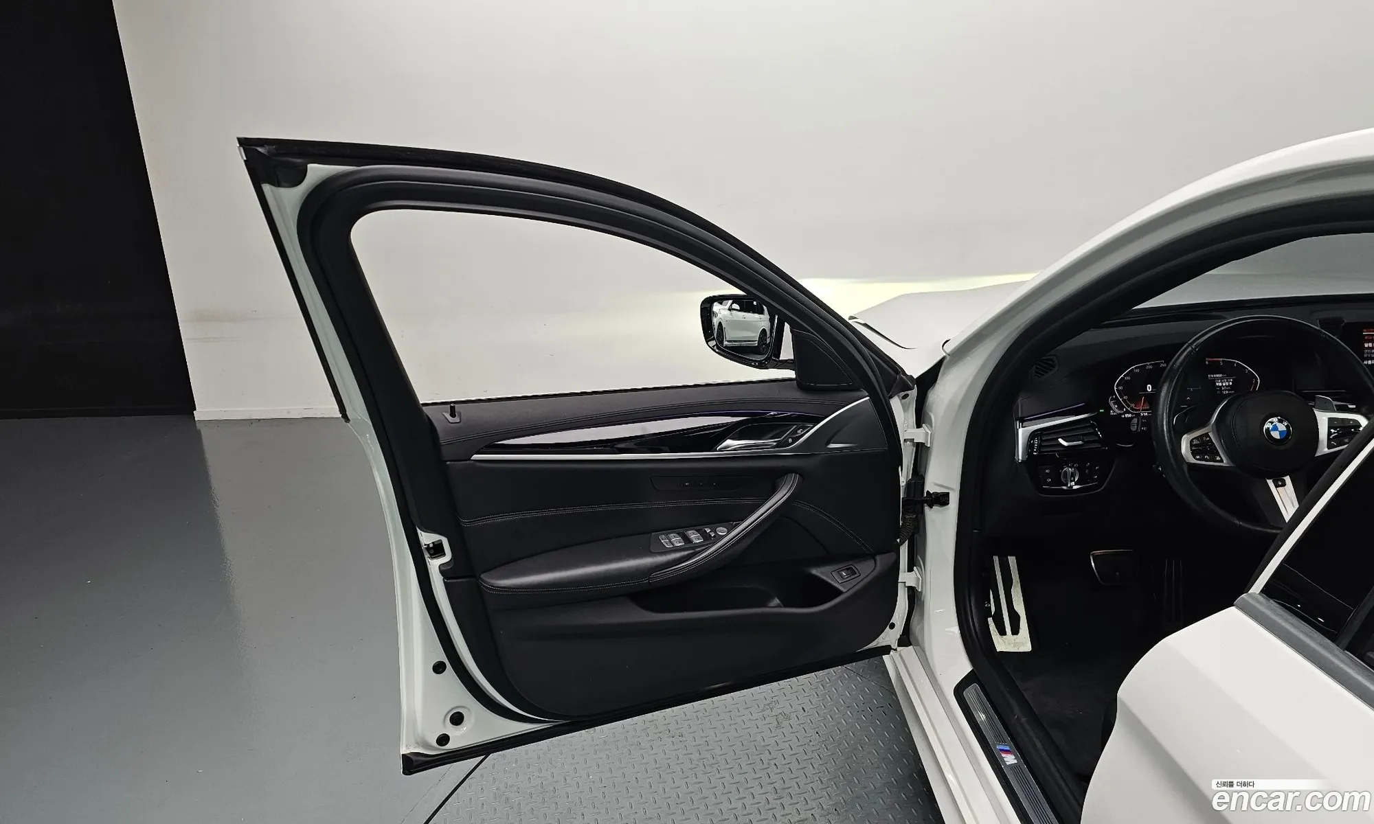 BMW 5 Series 2019 — 4