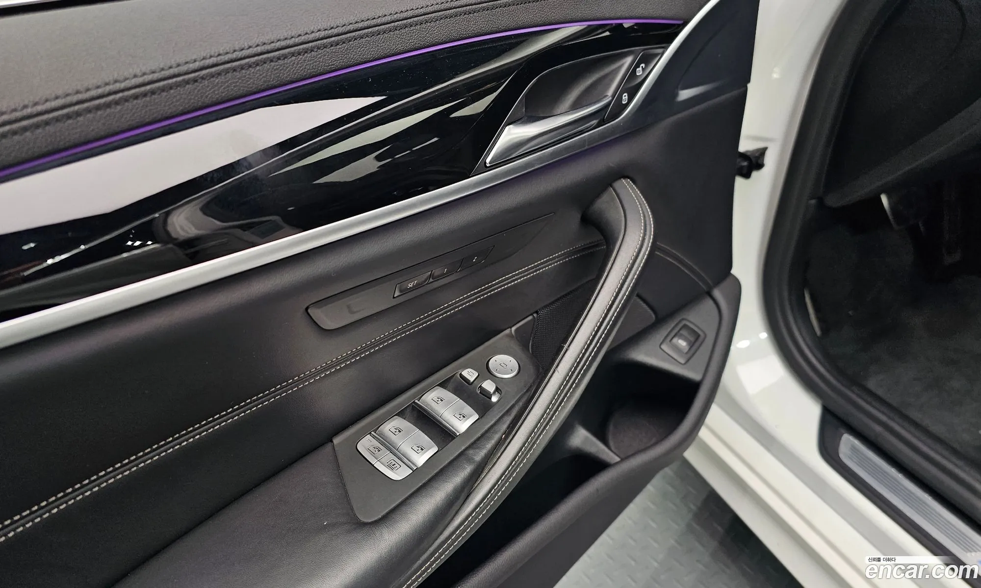 BMW 5 Series 2019 — 31