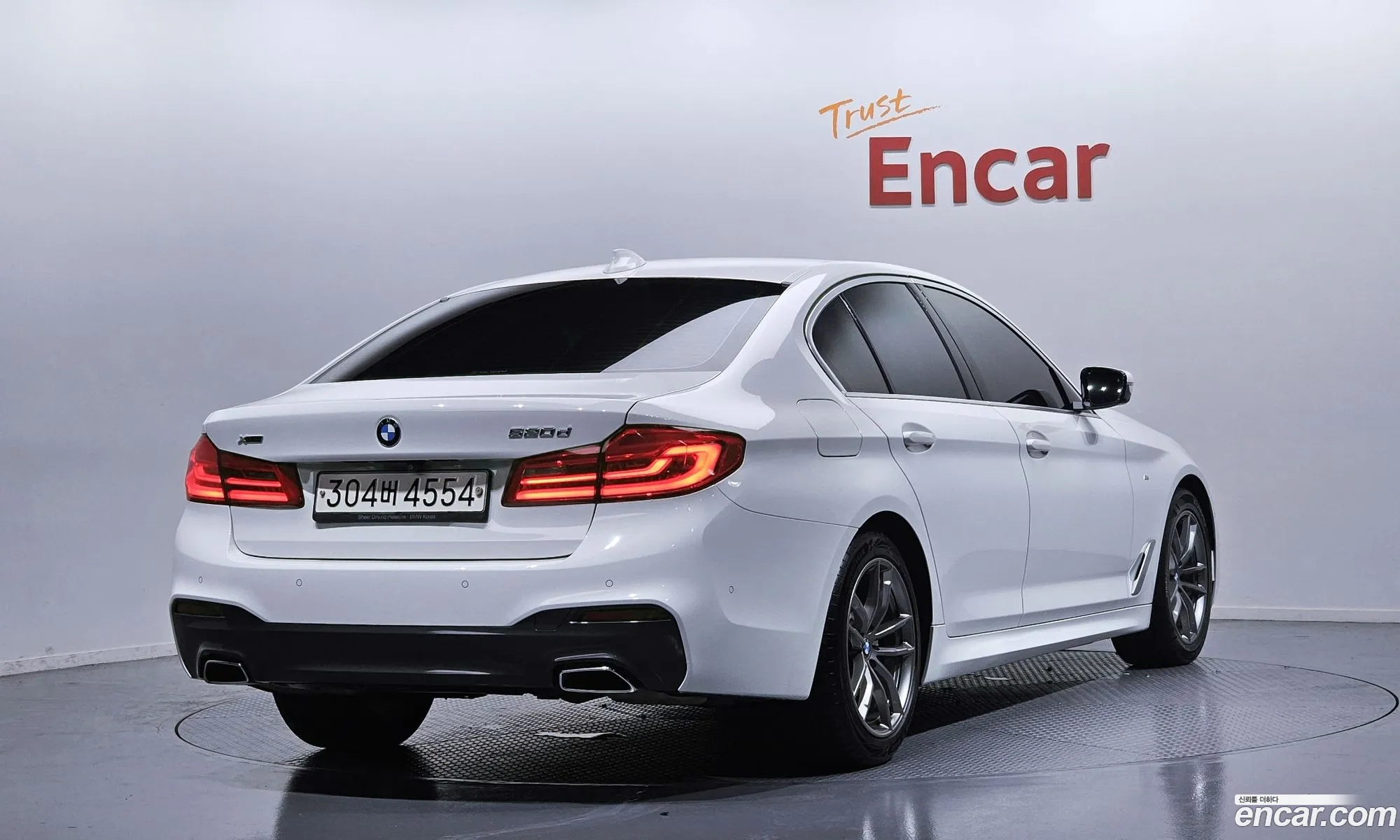 BMW 5 Series 2019 — 26