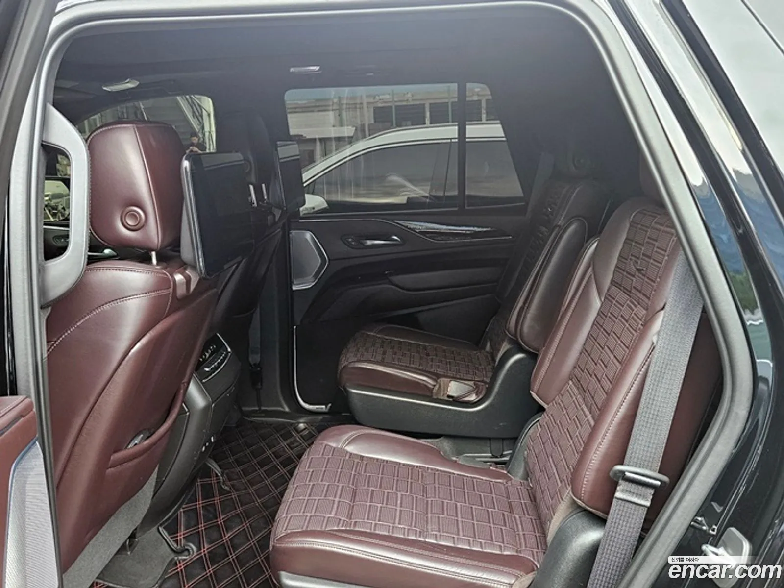 Cadillac Escalade 2021 — 7