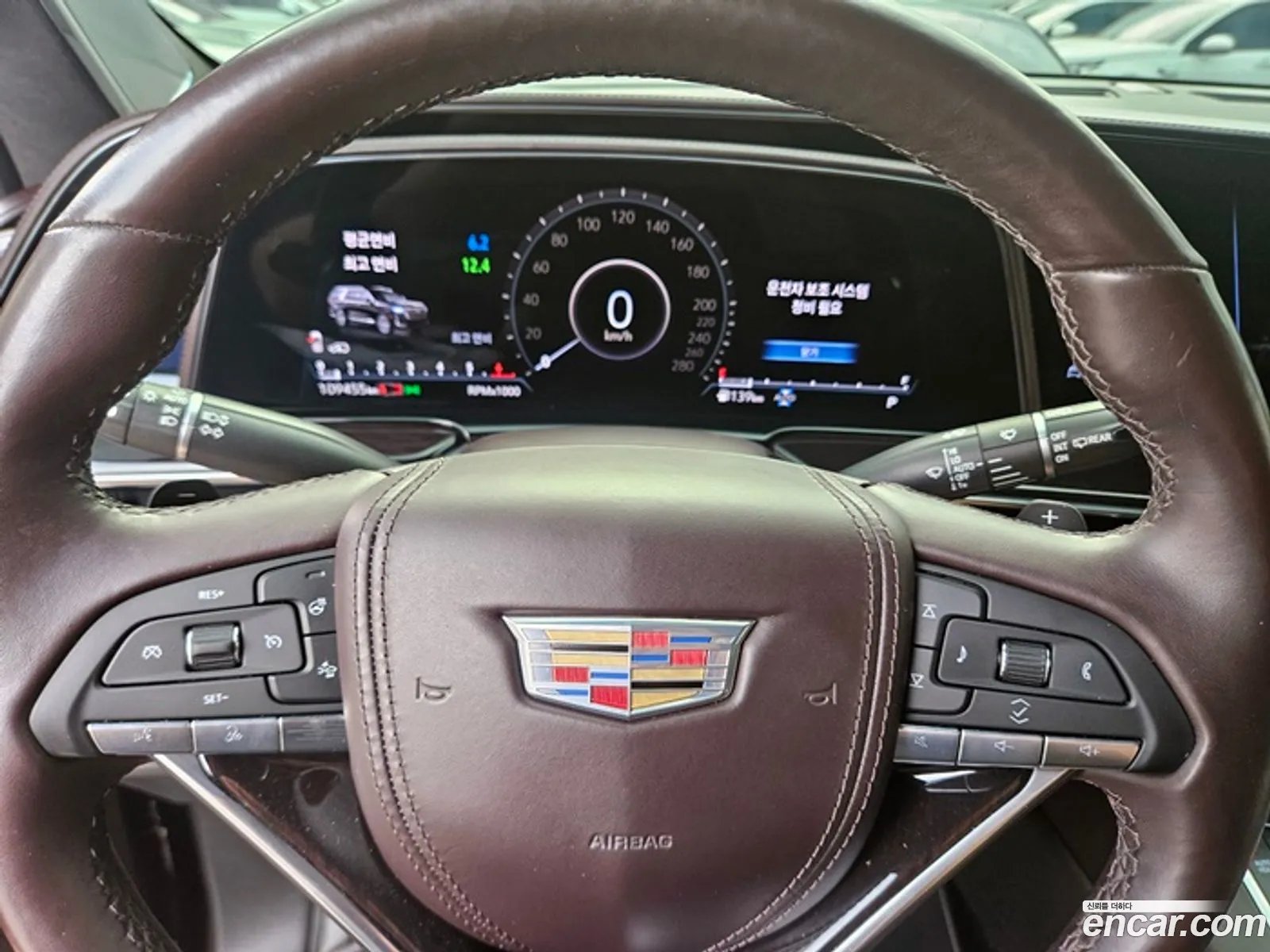 Cadillac Escalade 2021 — 18