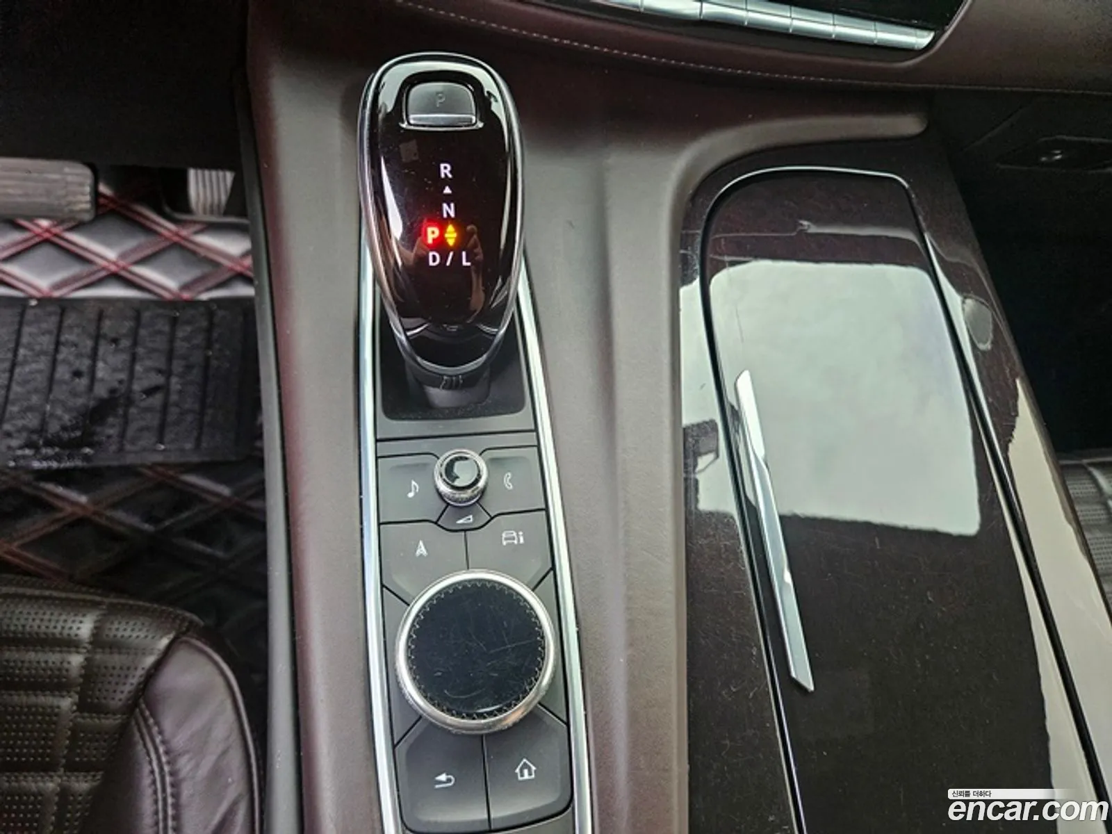 Cadillac Escalade 2021 — 15
