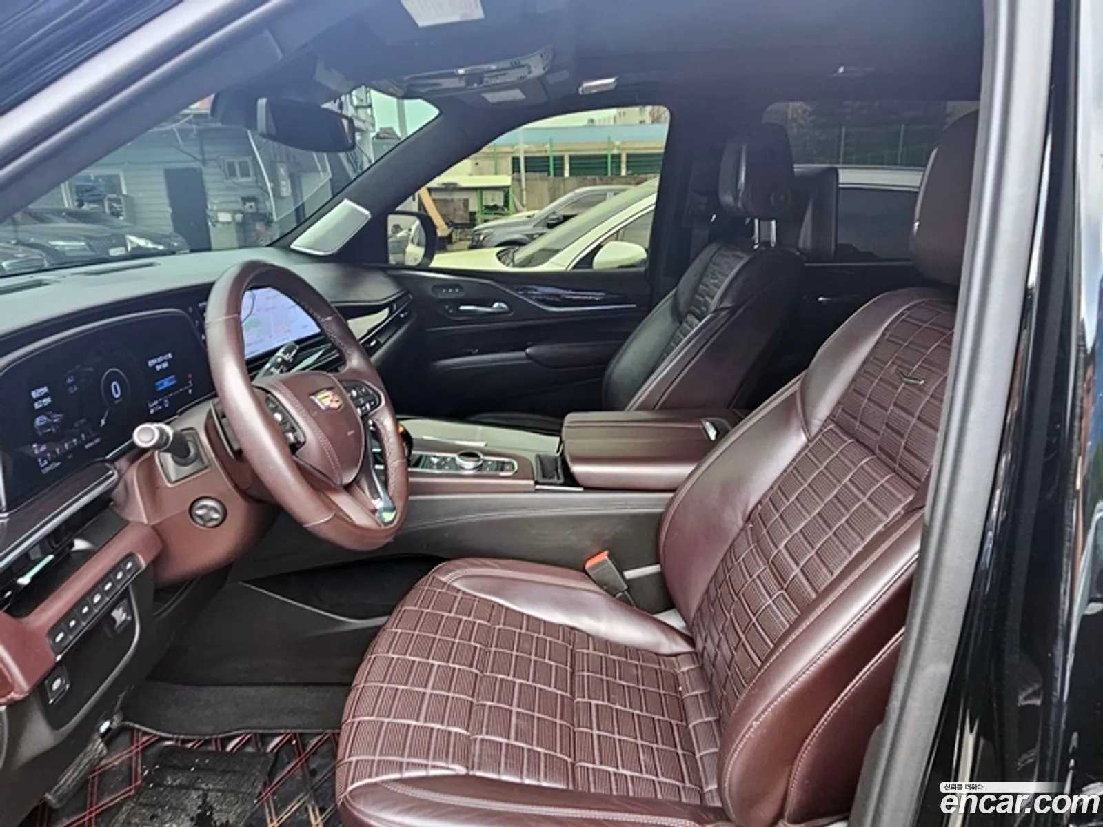 Cadillac Escalade 2021 — 14