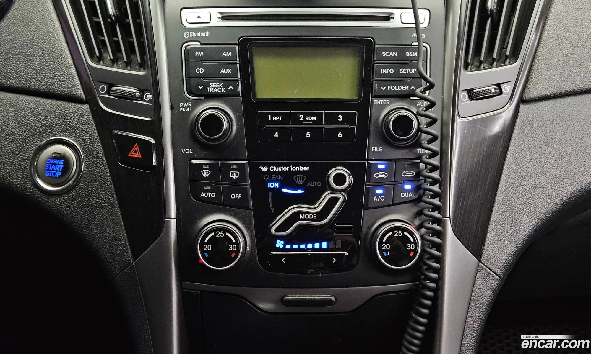Hyundai YF Sonata 2012 — 5