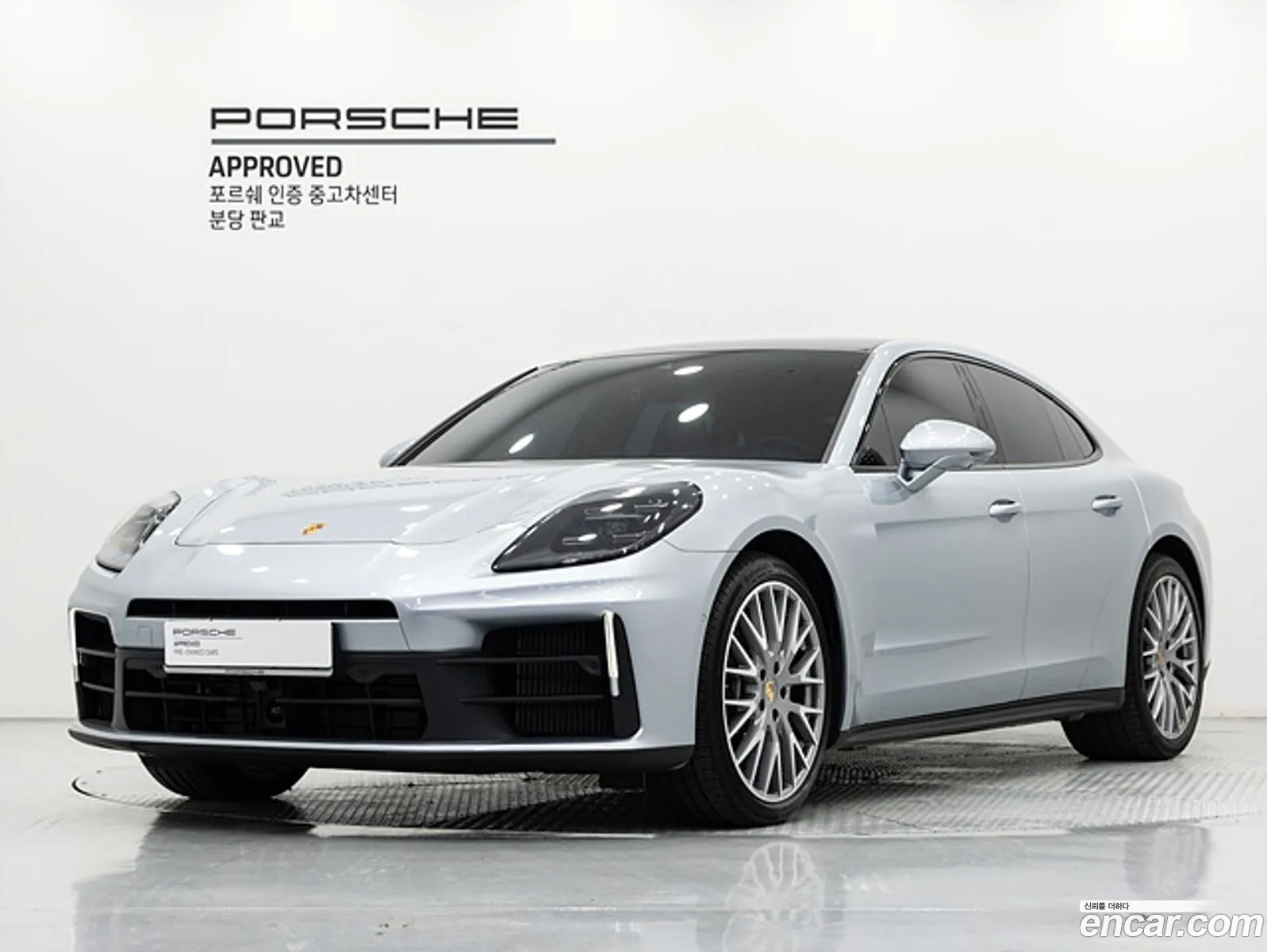 Porsche Panamera 2025 — 18