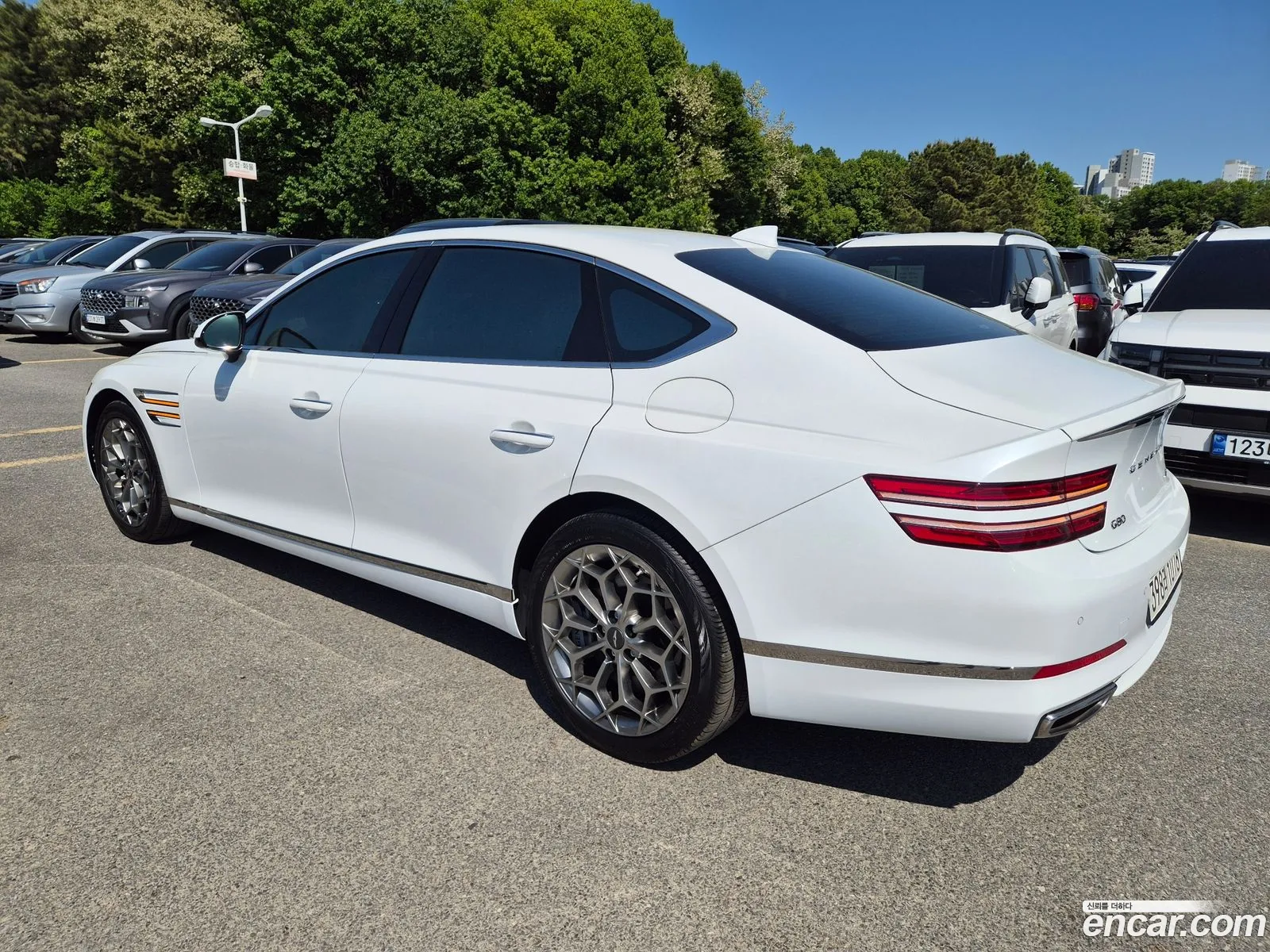 Genesis G80 2023 — 14