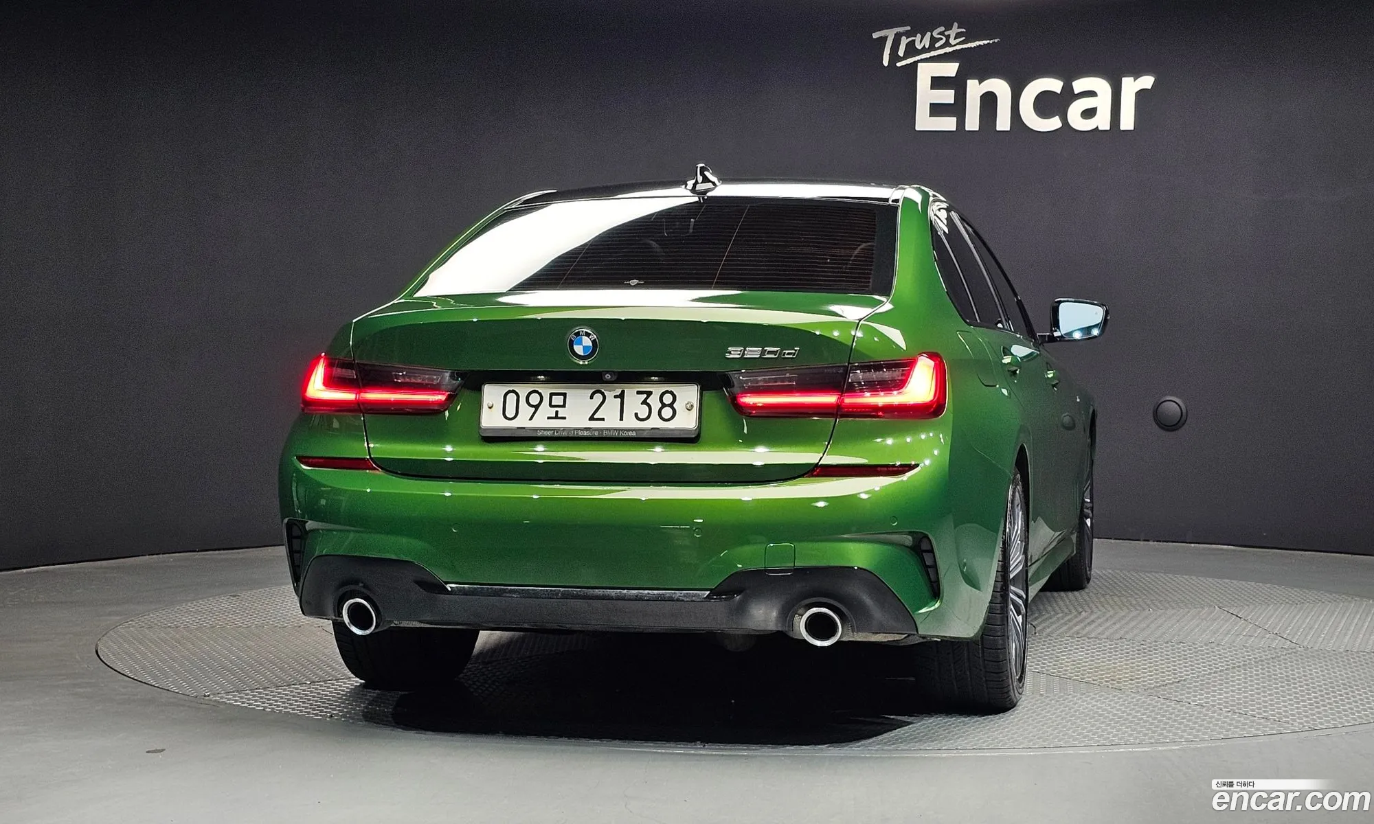 BMW 3 Series 2019 WBA5V5105KAJ54829 — 19