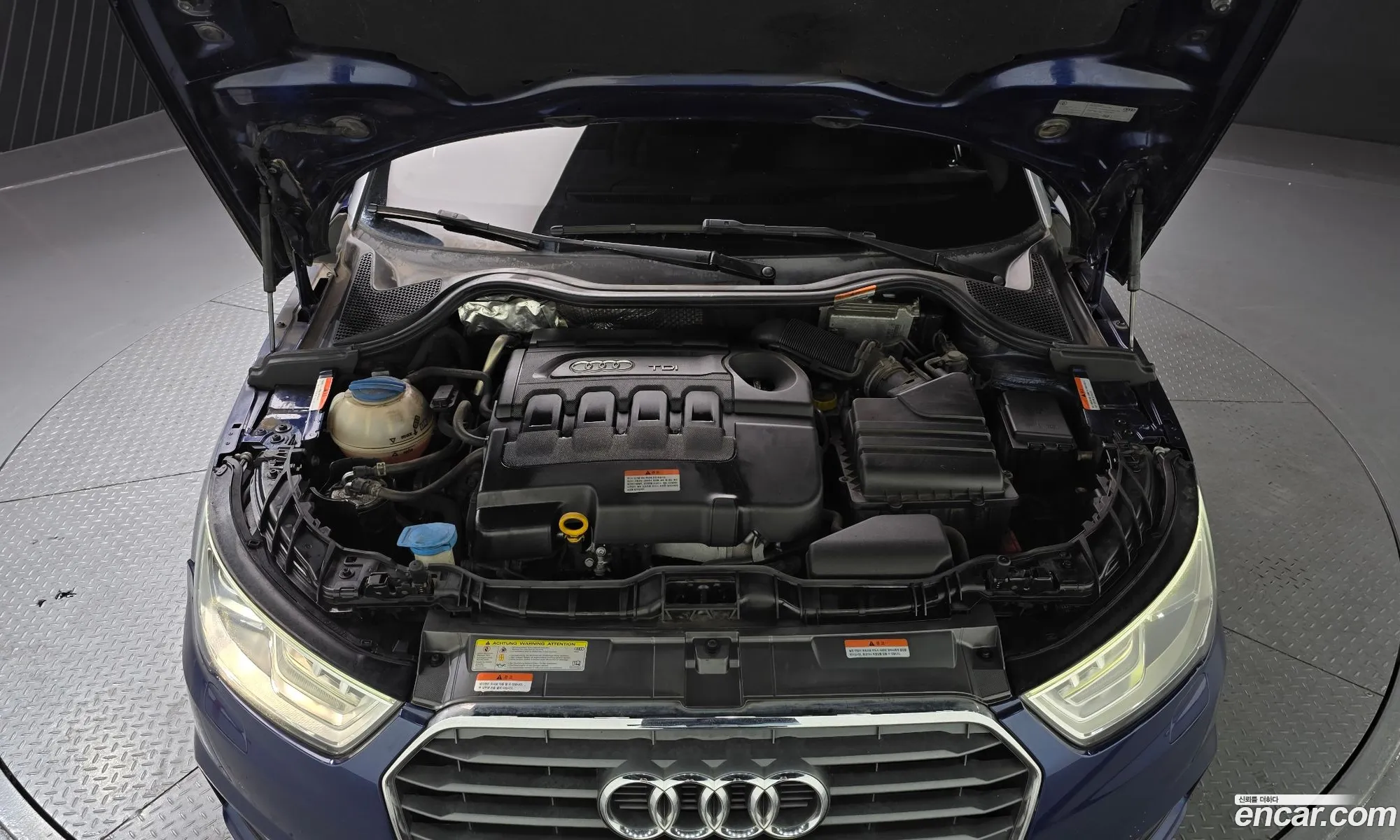 Audi A1 2015 WAUZZZ8X2FB033823 — 10