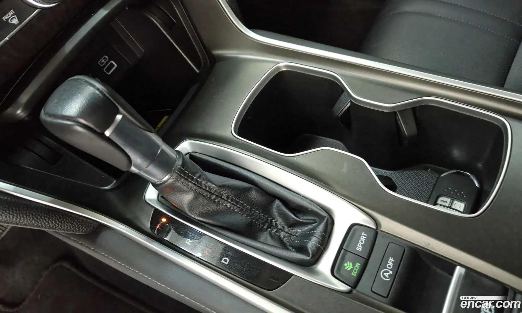 Honda Accord 10th Gen 2022 — 4