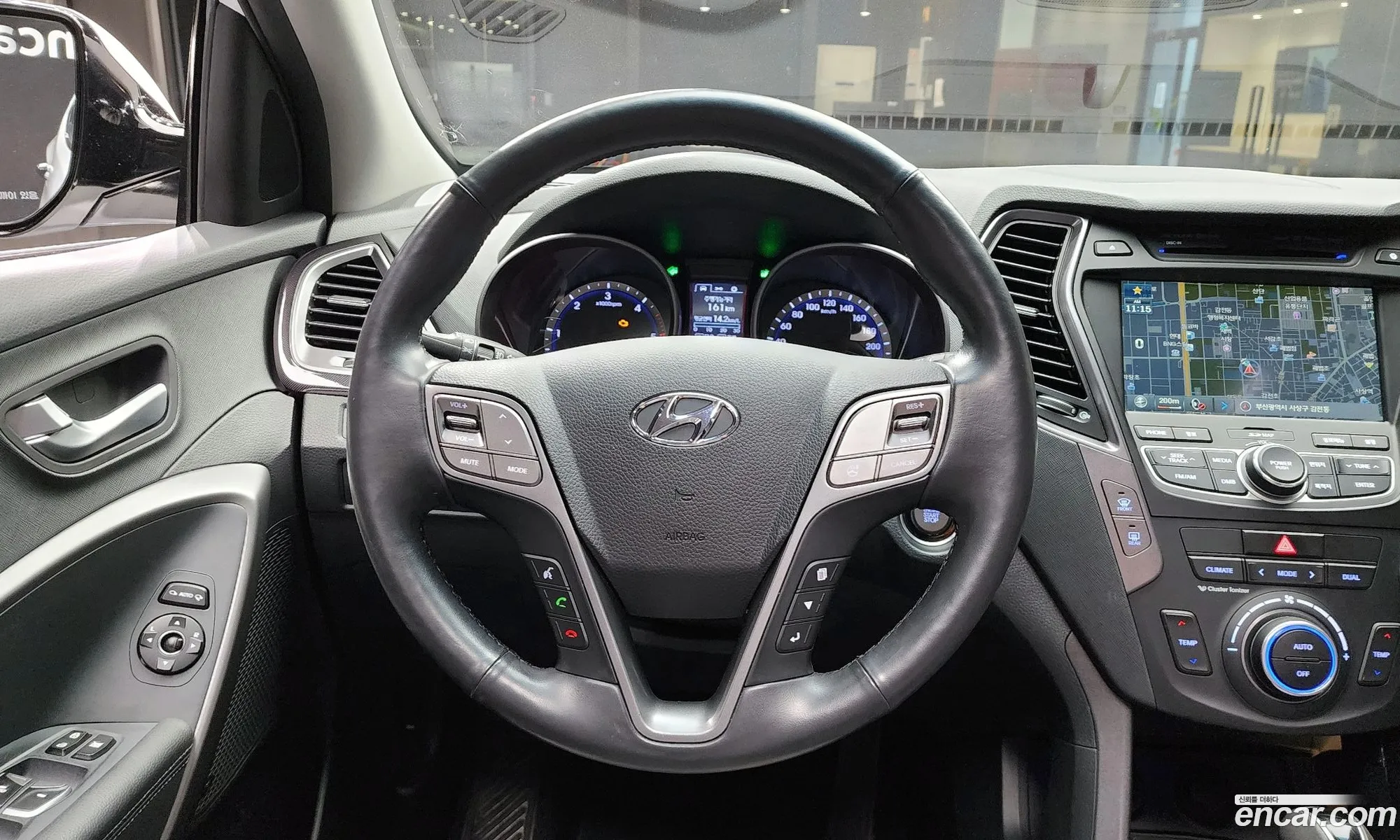 Hyundai Santa Fe DM 2012 — 28