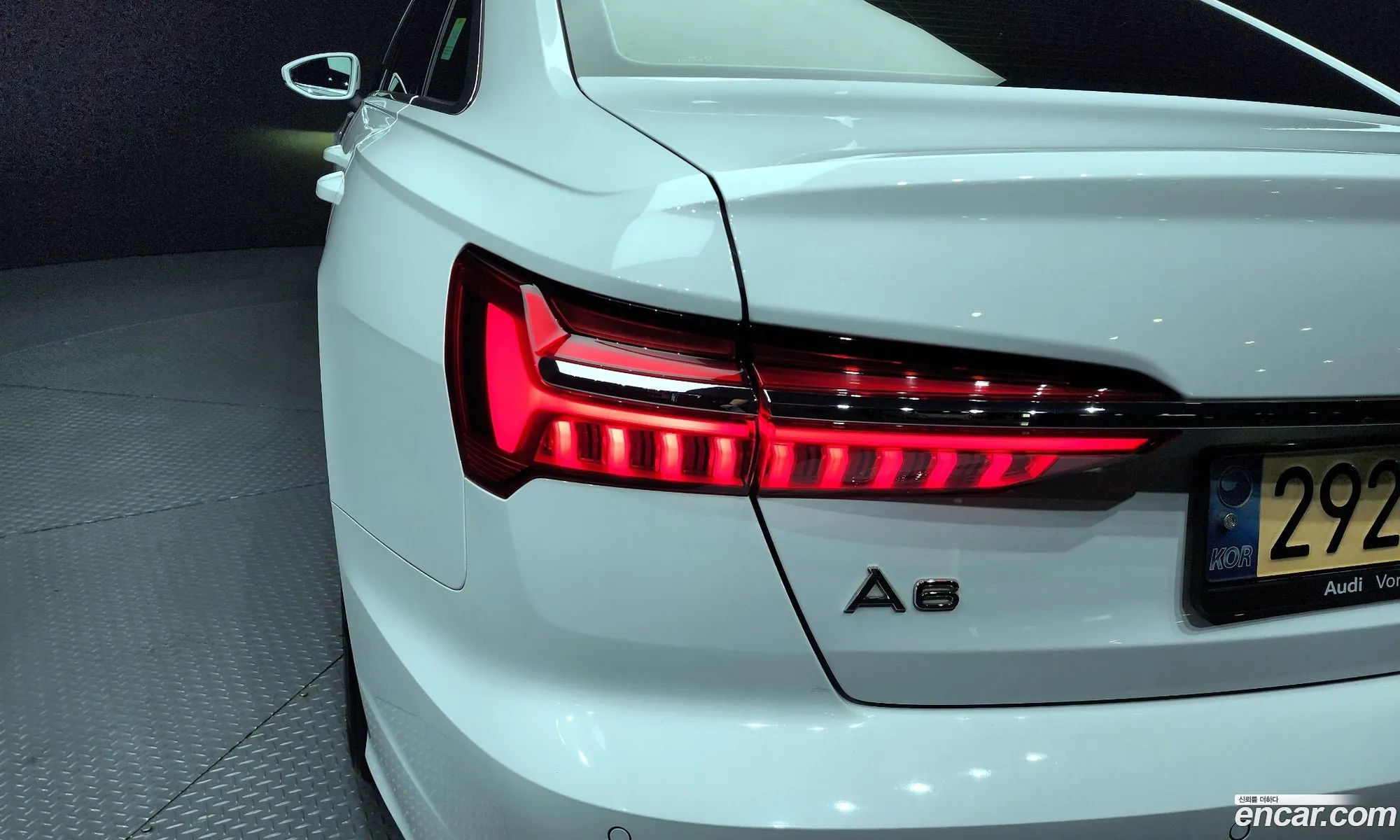 Audi A6 2022 — 2