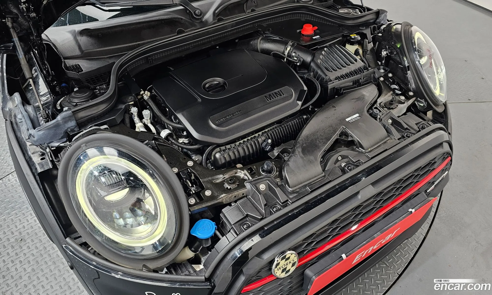 Mini Cooper S 2023 WMW81DH03P2S85235 — 34