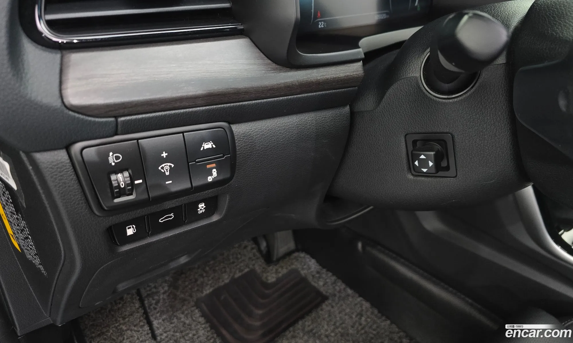 Kia K7 Premier Hybrid 2019 — 14