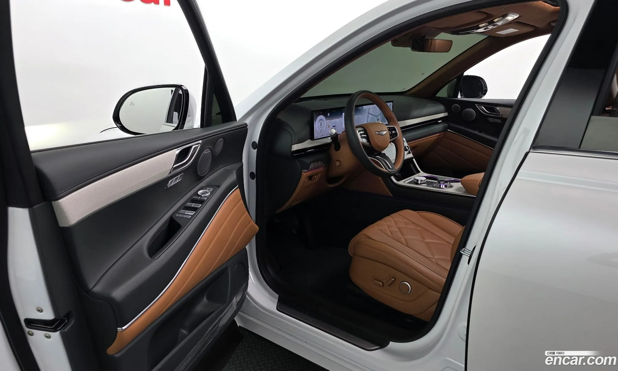 Genesis GV80 2025 — 16