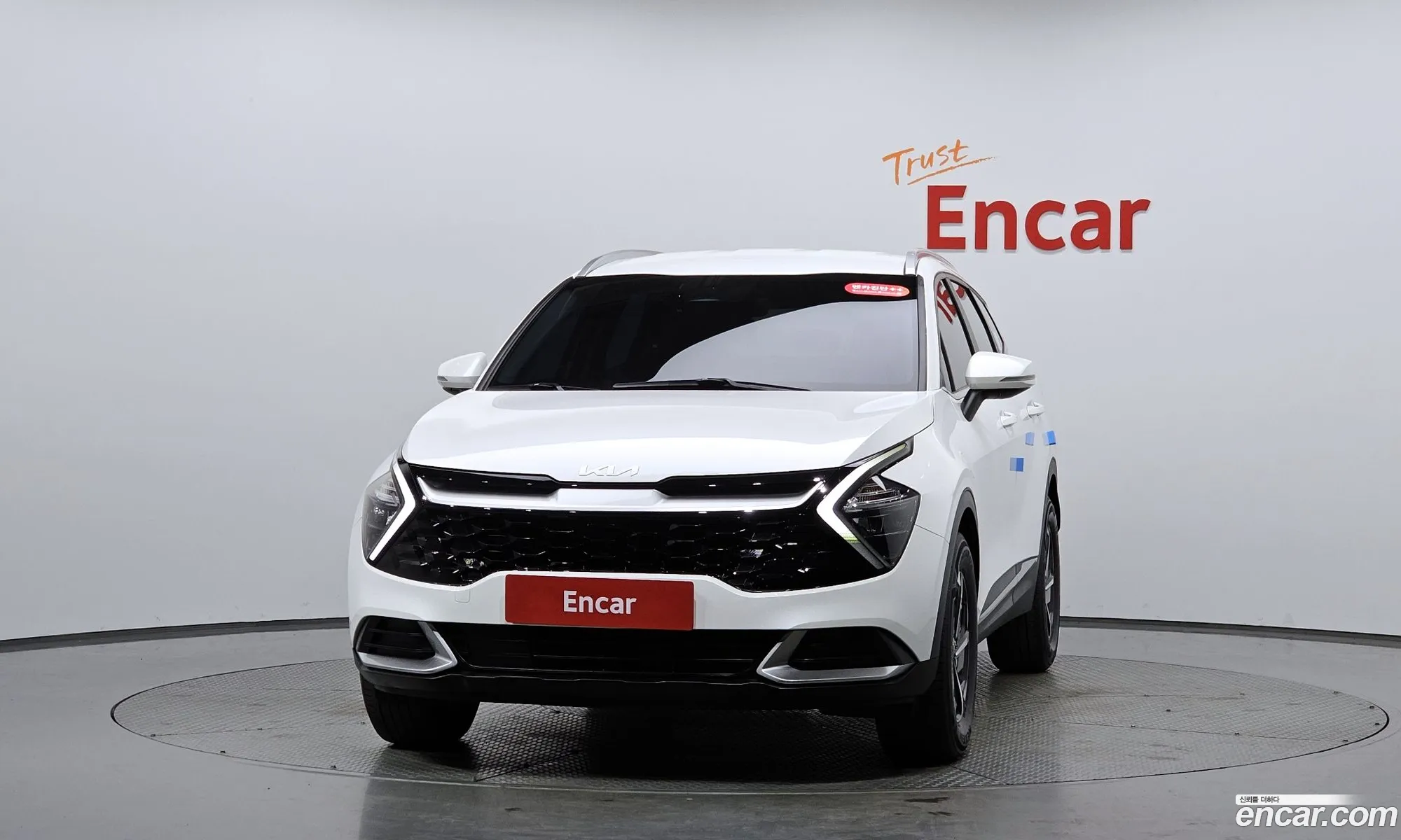 Kia Sportage Hybrid 2023 — 3