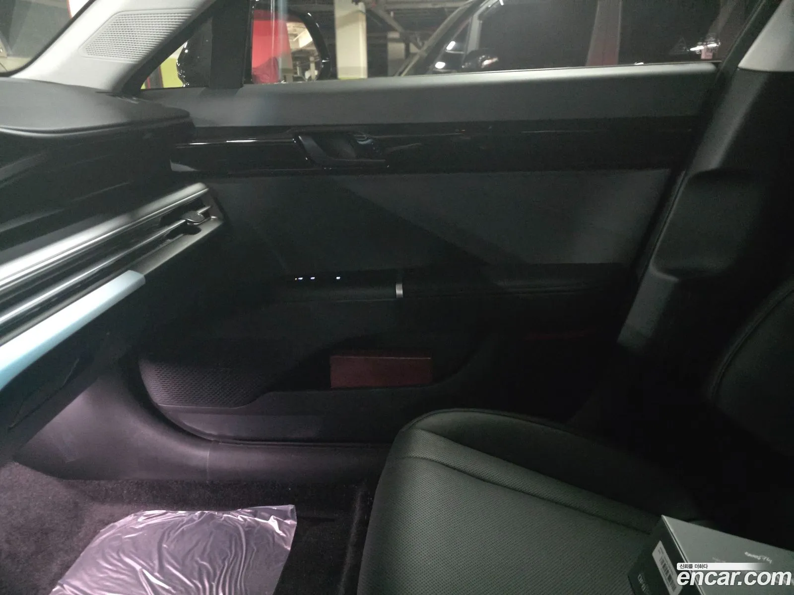 Hyundai Grandeur Hybrid 2026 — 16
