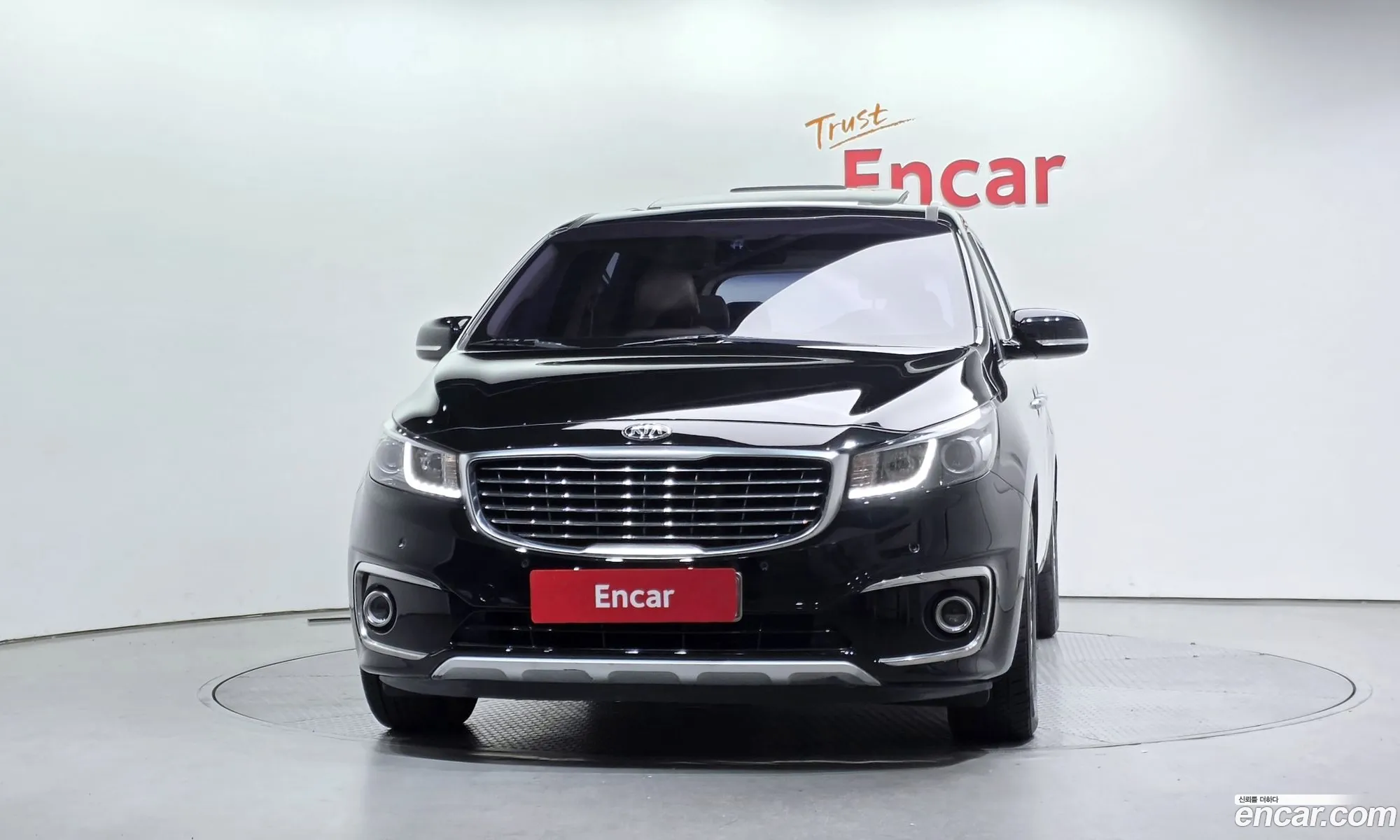 Kia Carnival 2015 — 5
