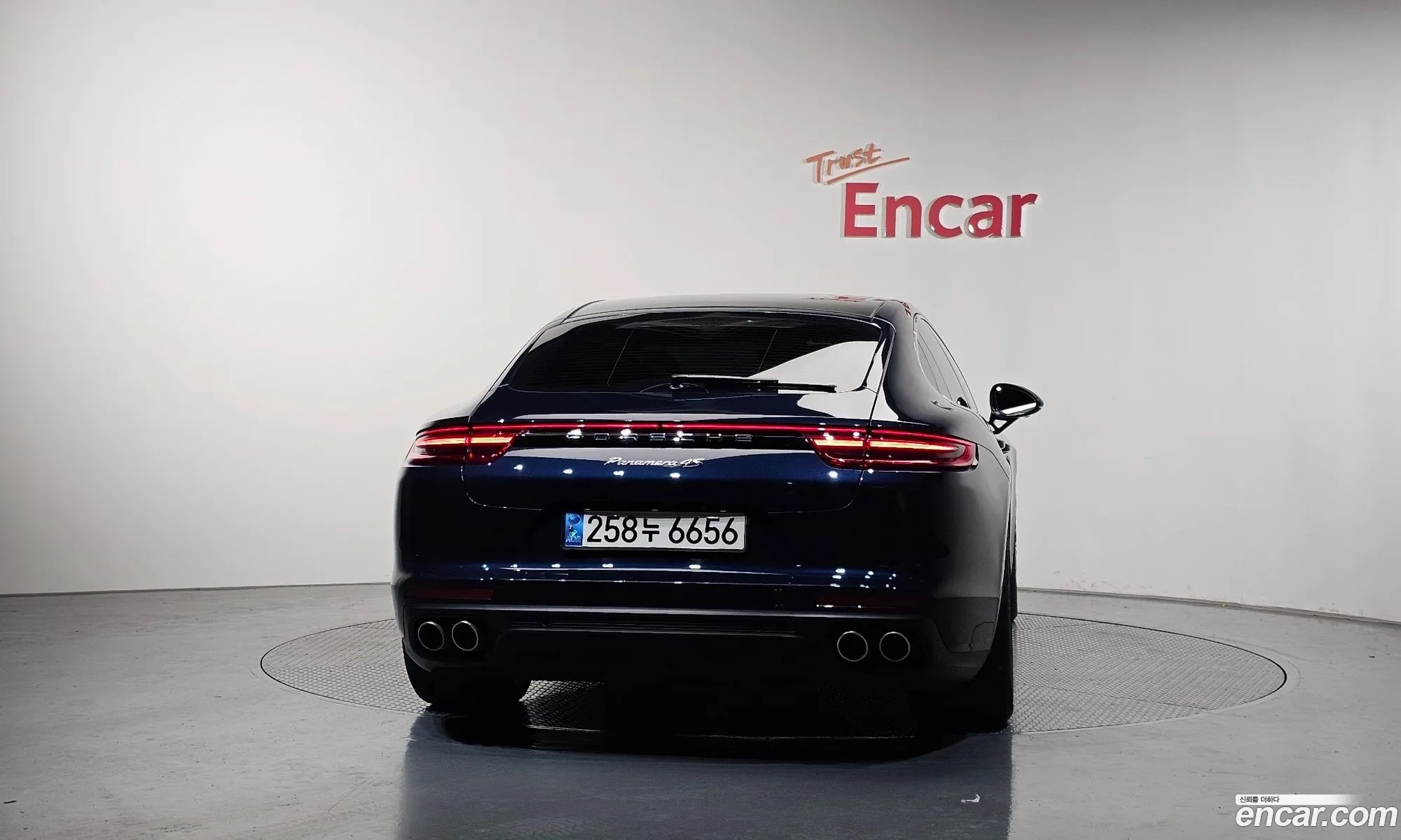 Porsche Panamera 2018 WP0AB2979JL136203 — 22