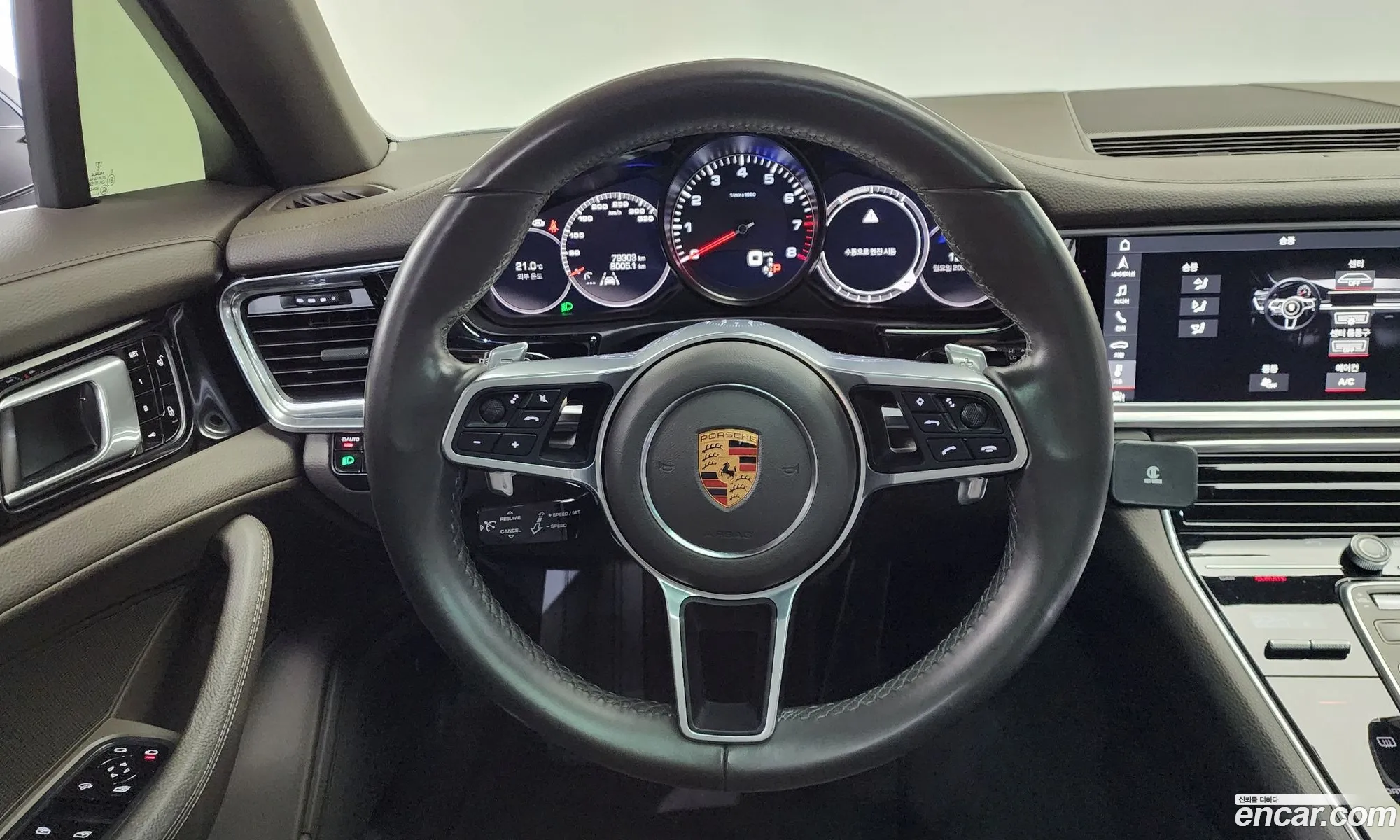 Porsche Panamera 2018 WP0AB2979JL136203 — 4