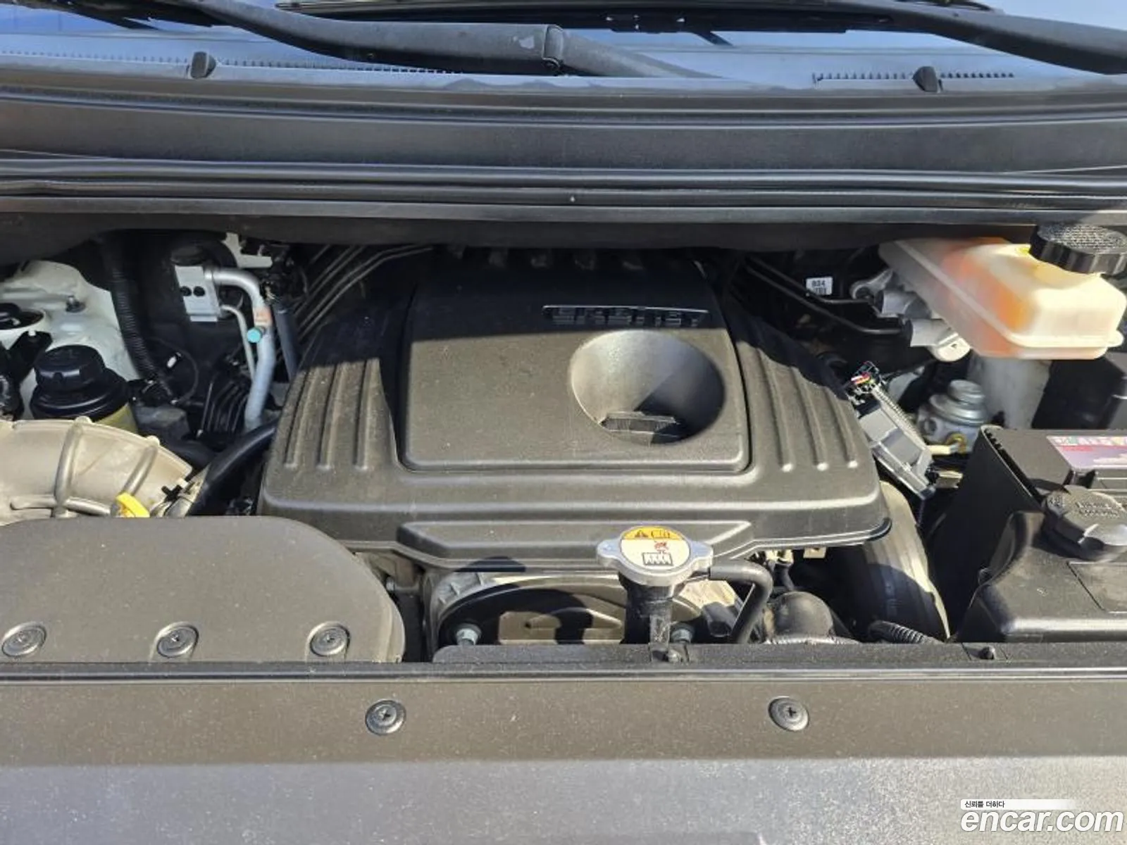 Hyundai Grand Starex 2012 — 14